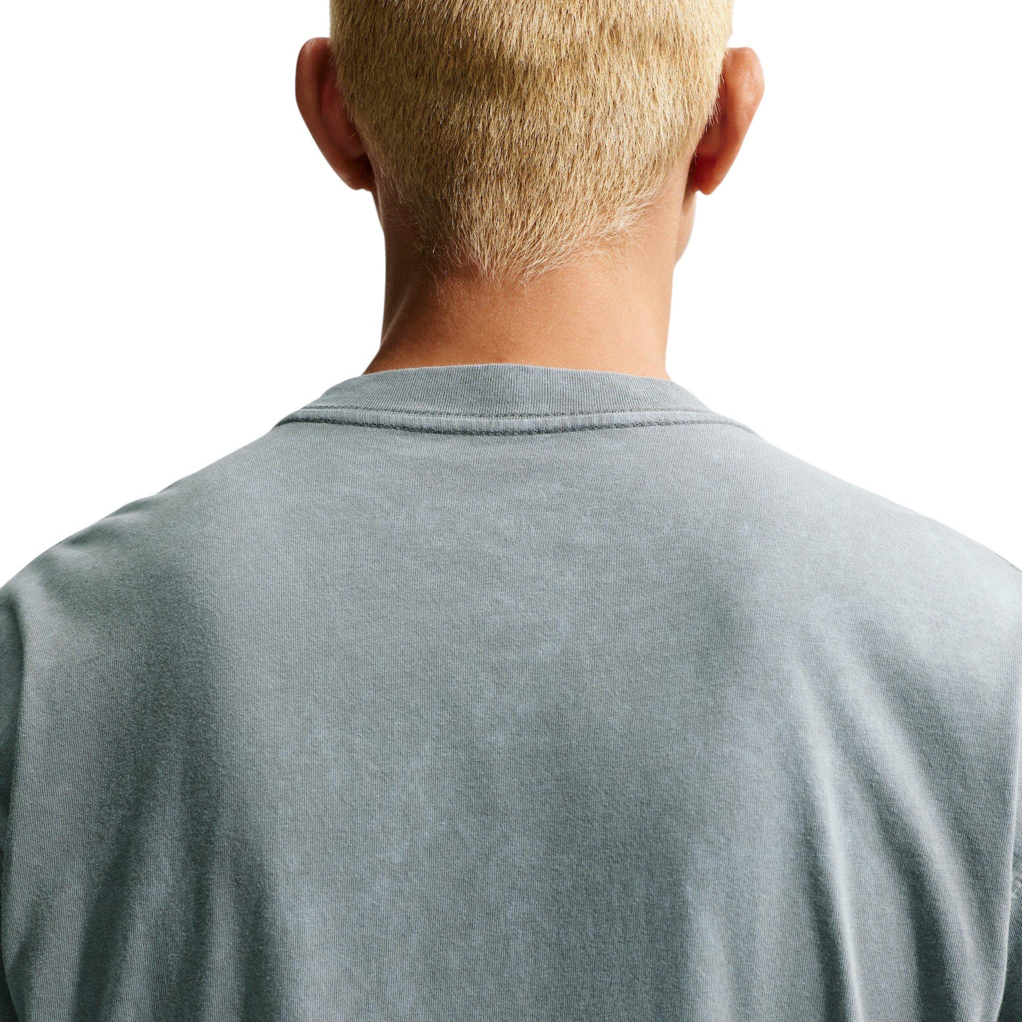 Nike Men's Sharp Wordmark Graphic T-Shirt - Grey - GREY