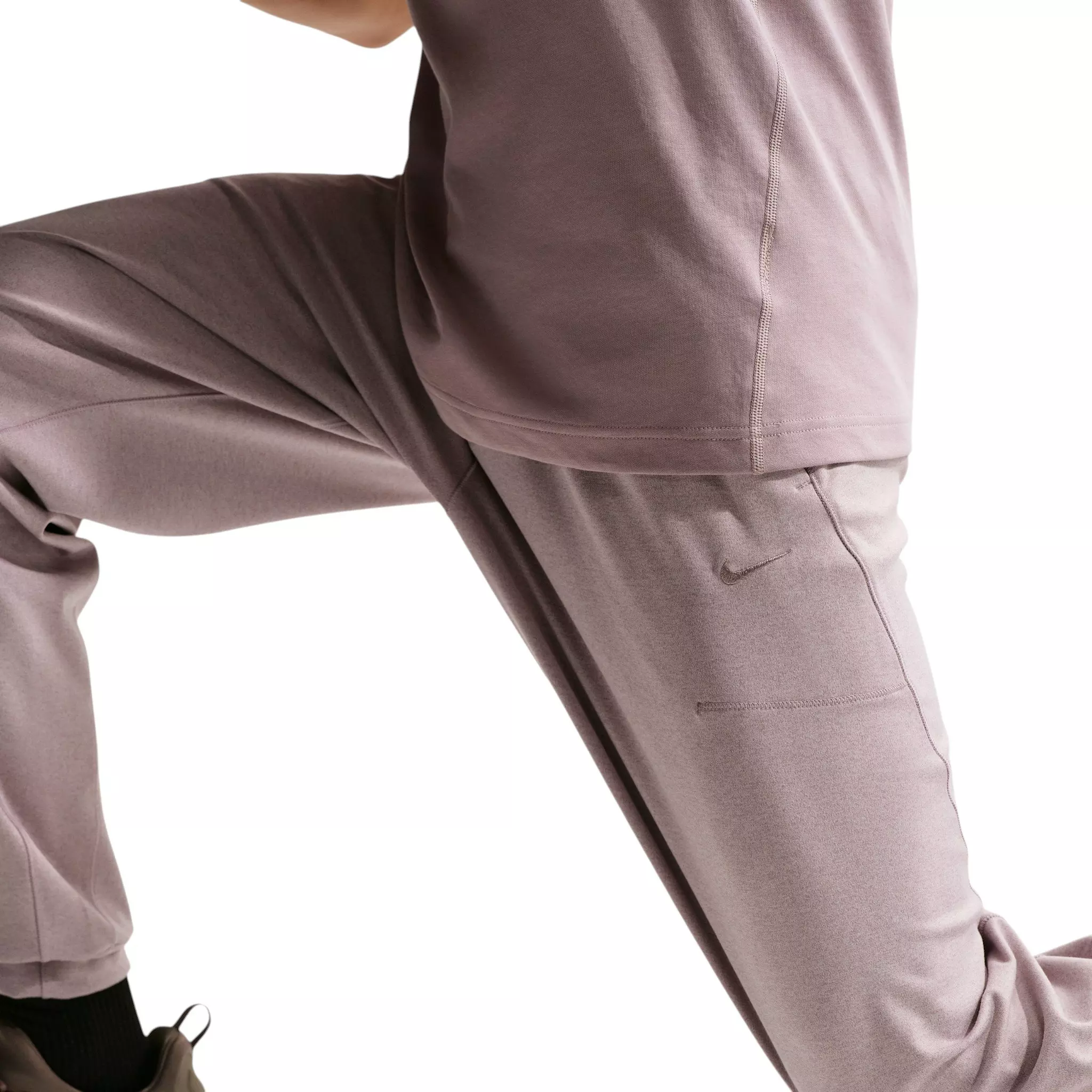 Nike Men's Primary NanoKnit Dri-FIT UV Protection Performance Joggers - Light Purple - LIGHT PURPLE