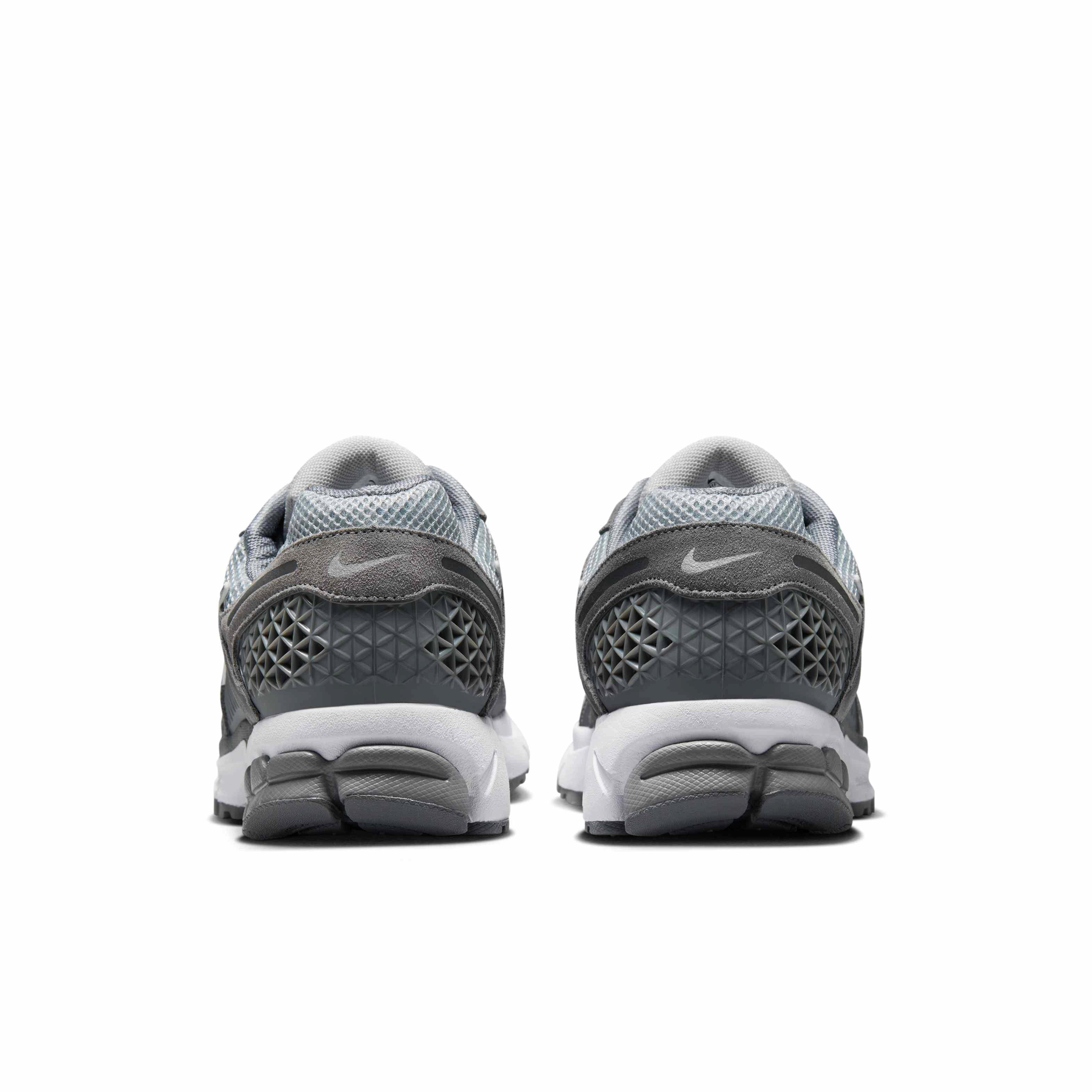 Nike Zoom Vomero 5 "Cool Grey/Wolf Grey/White" Men's Shoe - GREY/WHITE Thumbnail View 5