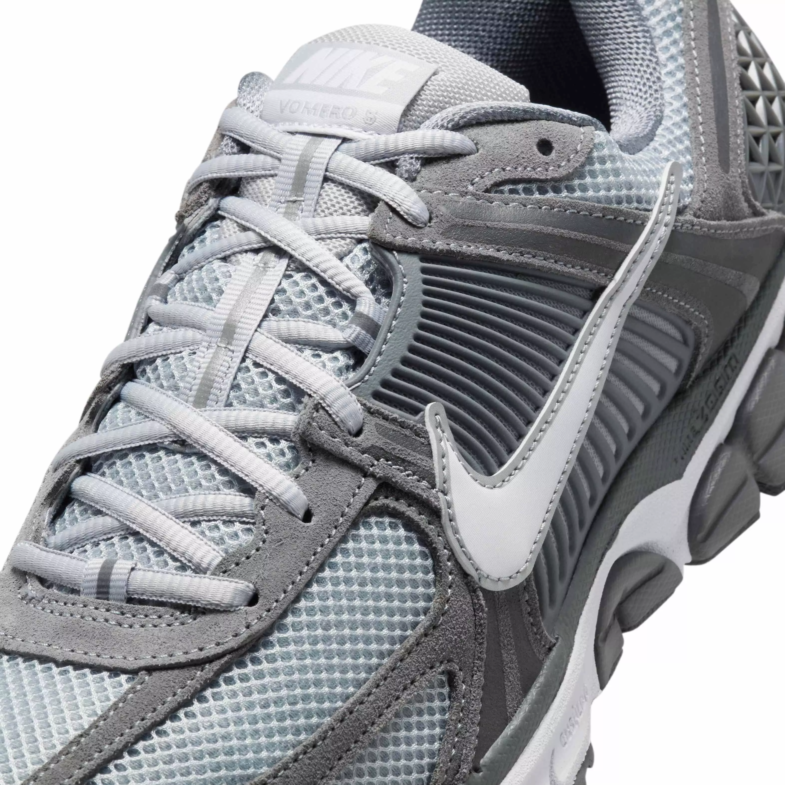 Nike Zoom Vomero 5 "Cool Grey/Wolf Grey/White" Men's Shoe - GREY/WHITE