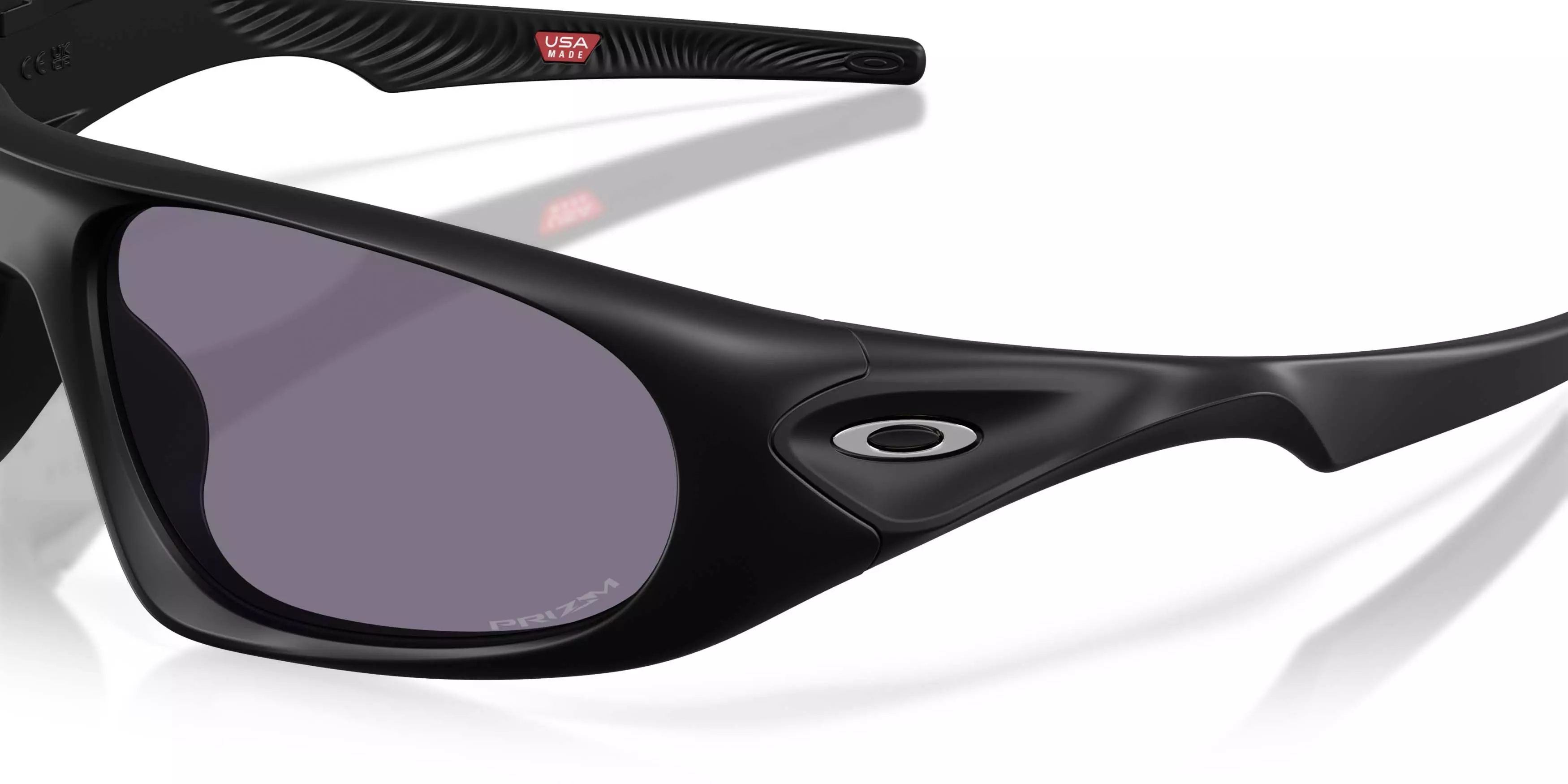 Oakley Neoforma Prizm Grey Sunglasses &ndash; Matte Black - BLACK/GREY