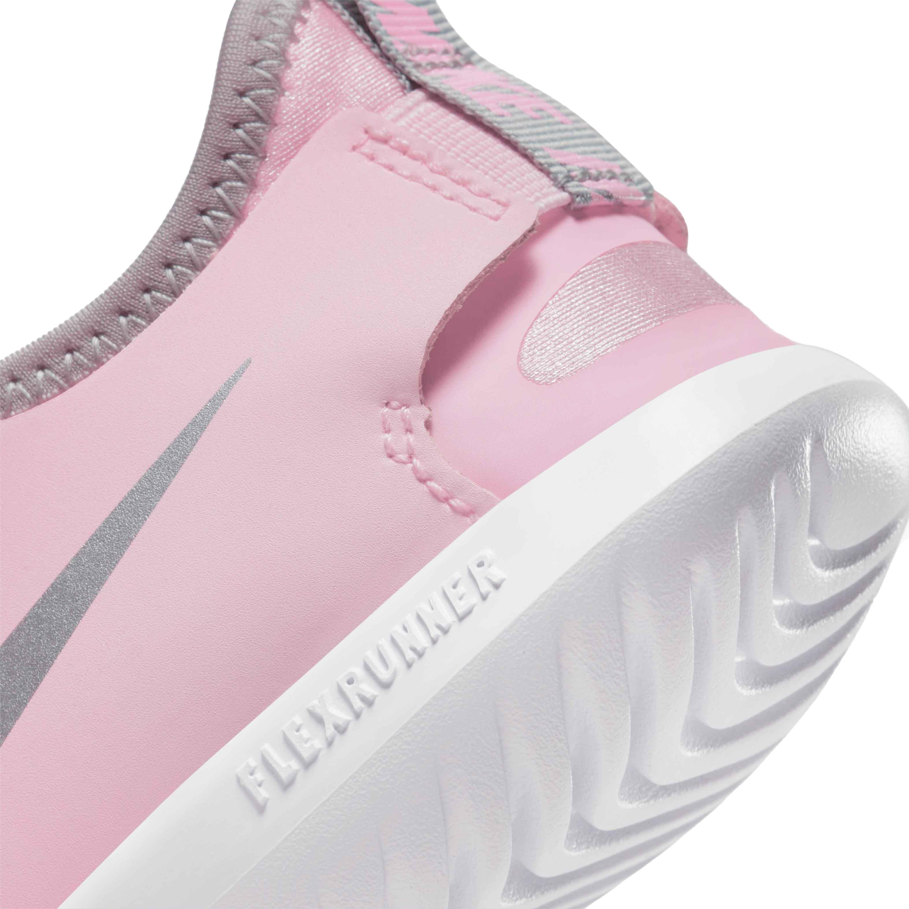 Perceptivo bronce incondicional Nike Flex Runner "Pink Foam/Metallic Silver/Light Smoke Grey" Preschool  Girls' Running Shoe