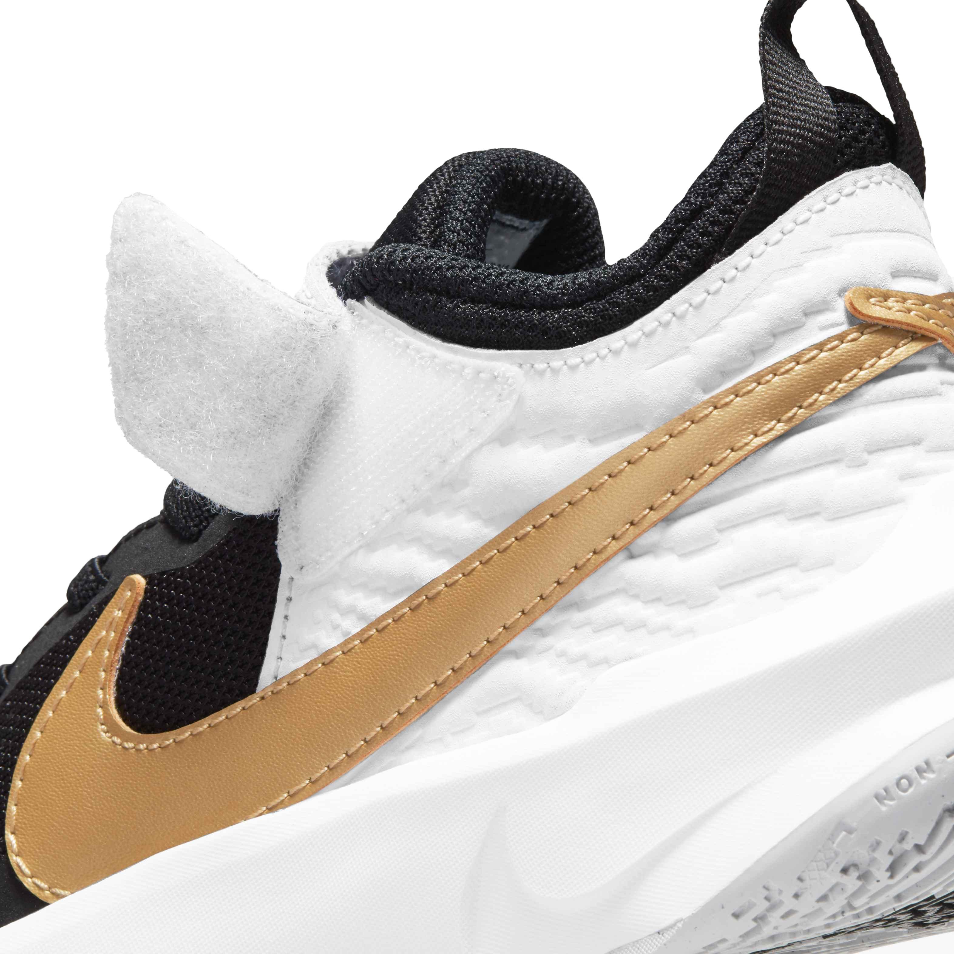 Nike Team Hustle D 10 Preschool Boys' "Black/Metallic Gold/White/Photon Dust" Basketball Shoe