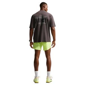 Nike Men's Stride Dri-FIT 7" 2-in-1 Running Shorts - Yellow - YELLOW