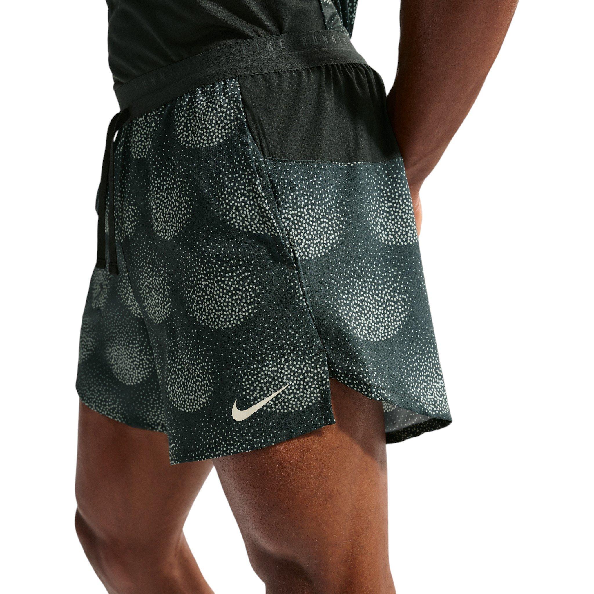 Nike Men's Stride Dri-FIT 5" Brief-Lined Running Shorts - Dark Green - DARK GREEN