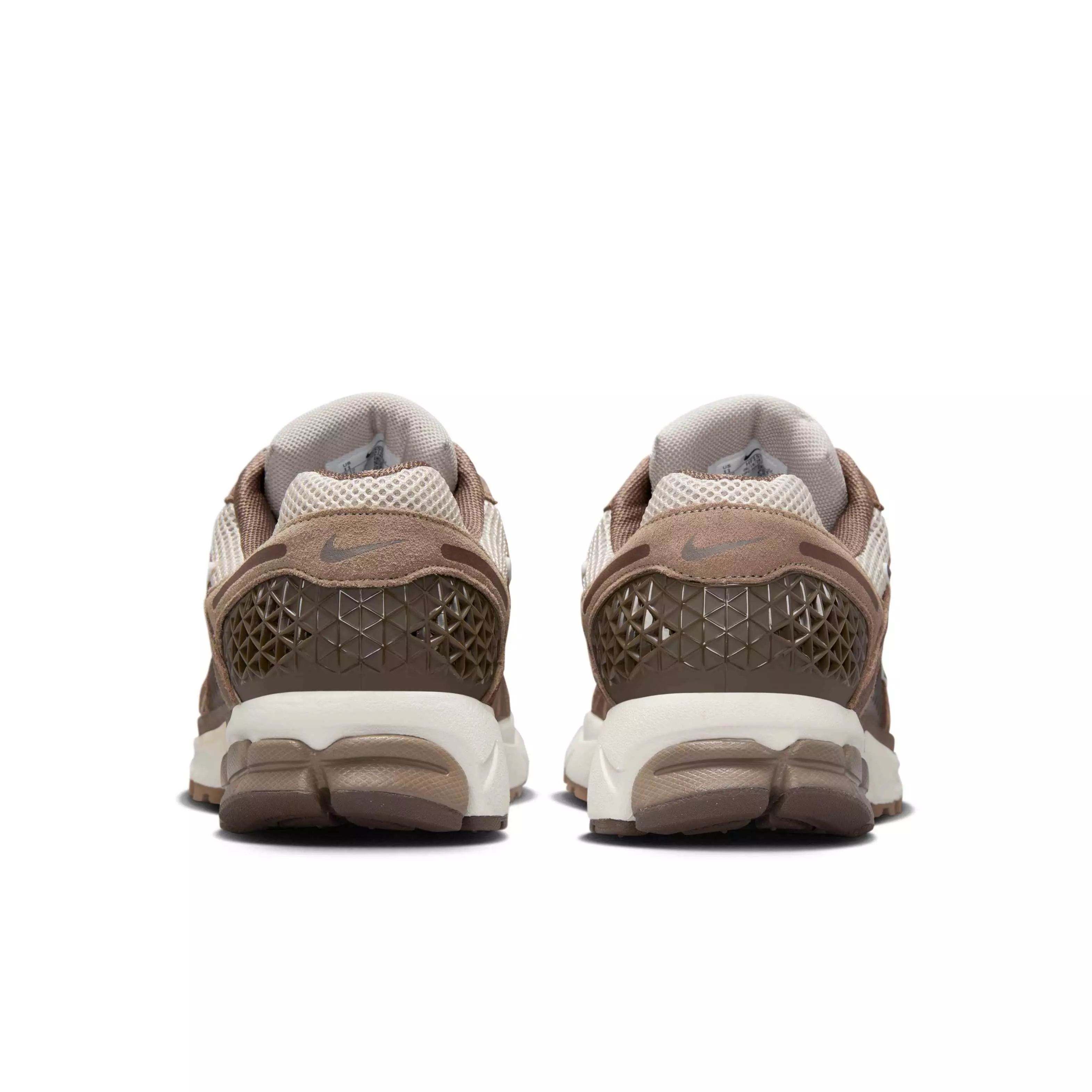Nike Zoom Vomero 5 "College Grey/Mink Brown/Light Orewood Brown/Sail" Men's Shoe - GREY/BROWN/WHITE