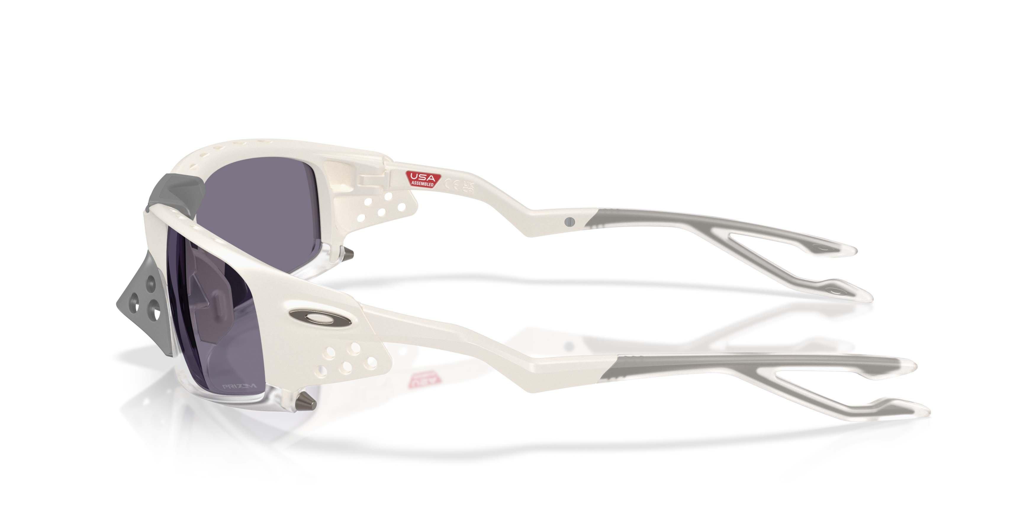Oakley Plantaris SQ Prizm Grey Sunglasses &ndash; Matte Mist - WHITE/GREY Thumbnail View 8