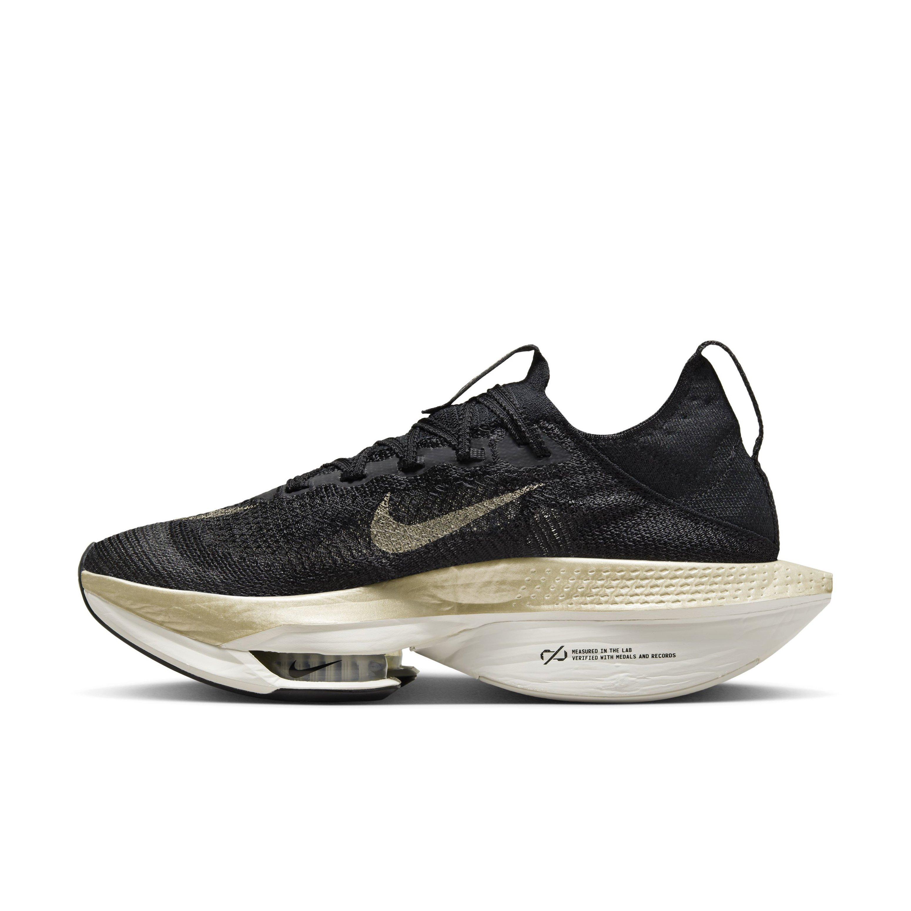 Zoom fly outlet black white gold