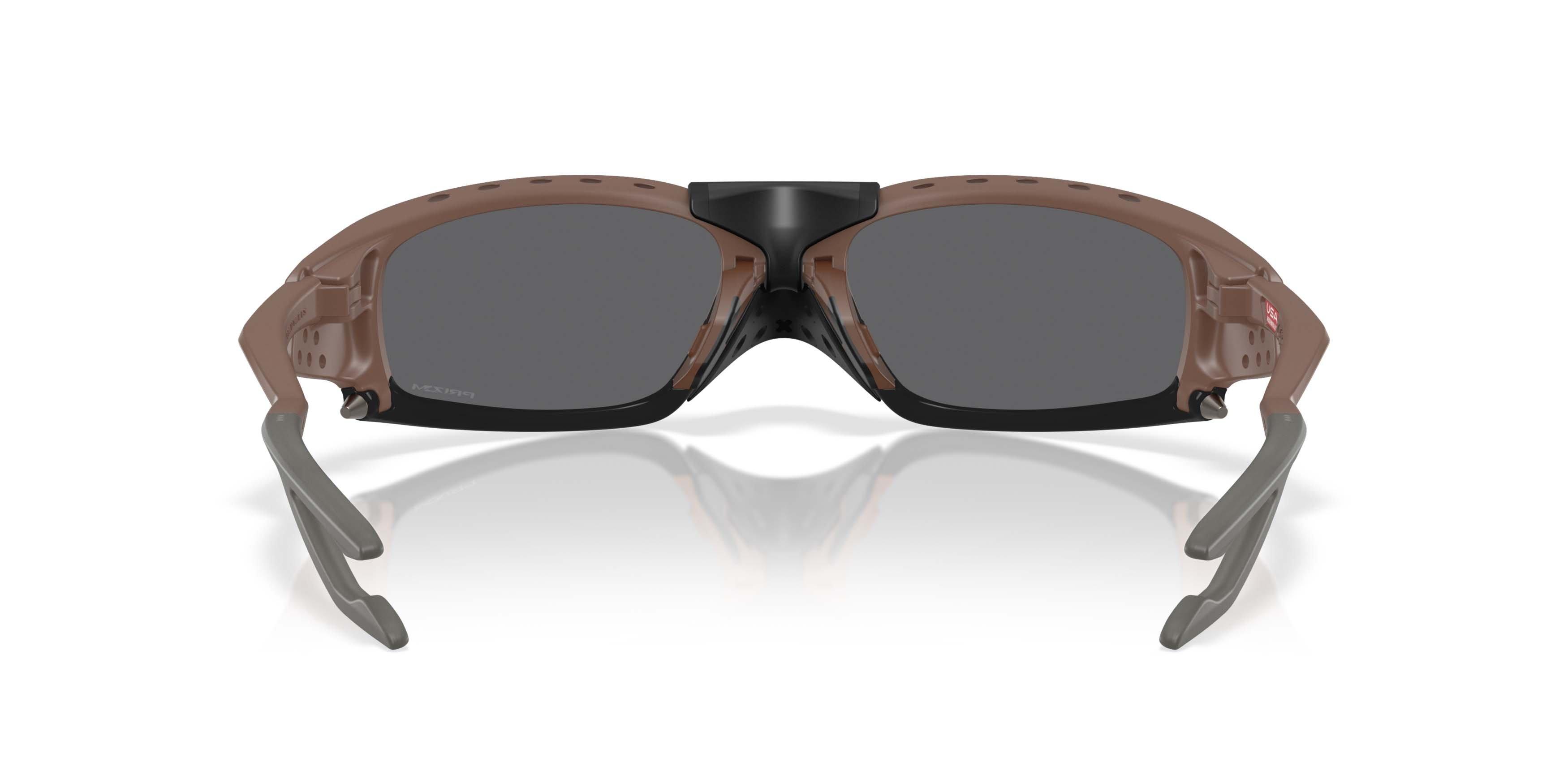 Oakley Plantaris SQ Prizm Black Sunglasses &ndash; Mahogany - BROWN/GREY Thumbnail View 6