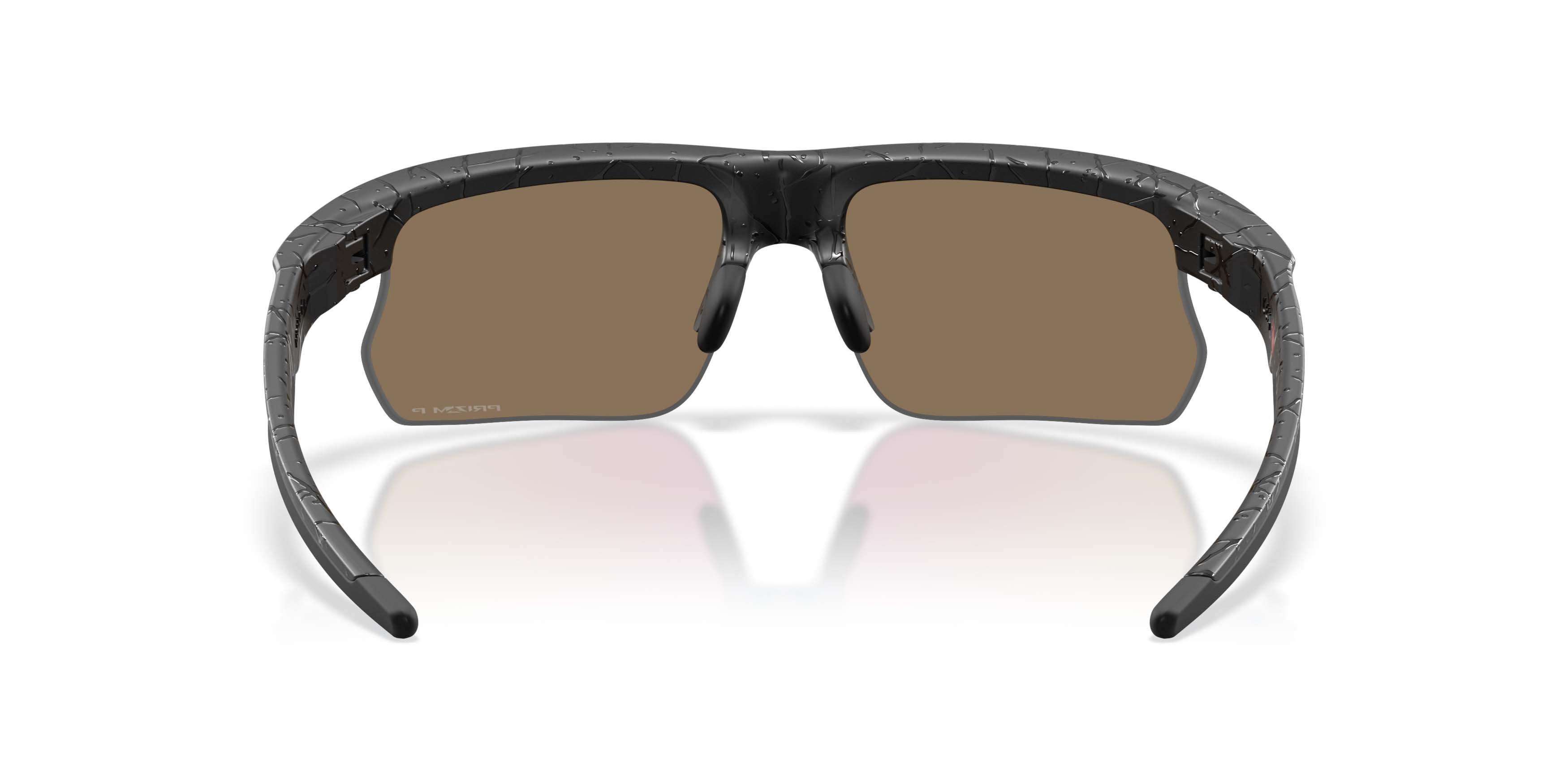 Oakley BiSphaera Gridiron Collection Prizm 24K Polarized Sunglasses &ndash; Matte Black Splatter - BLACK/GOLD Thumbnail View 6