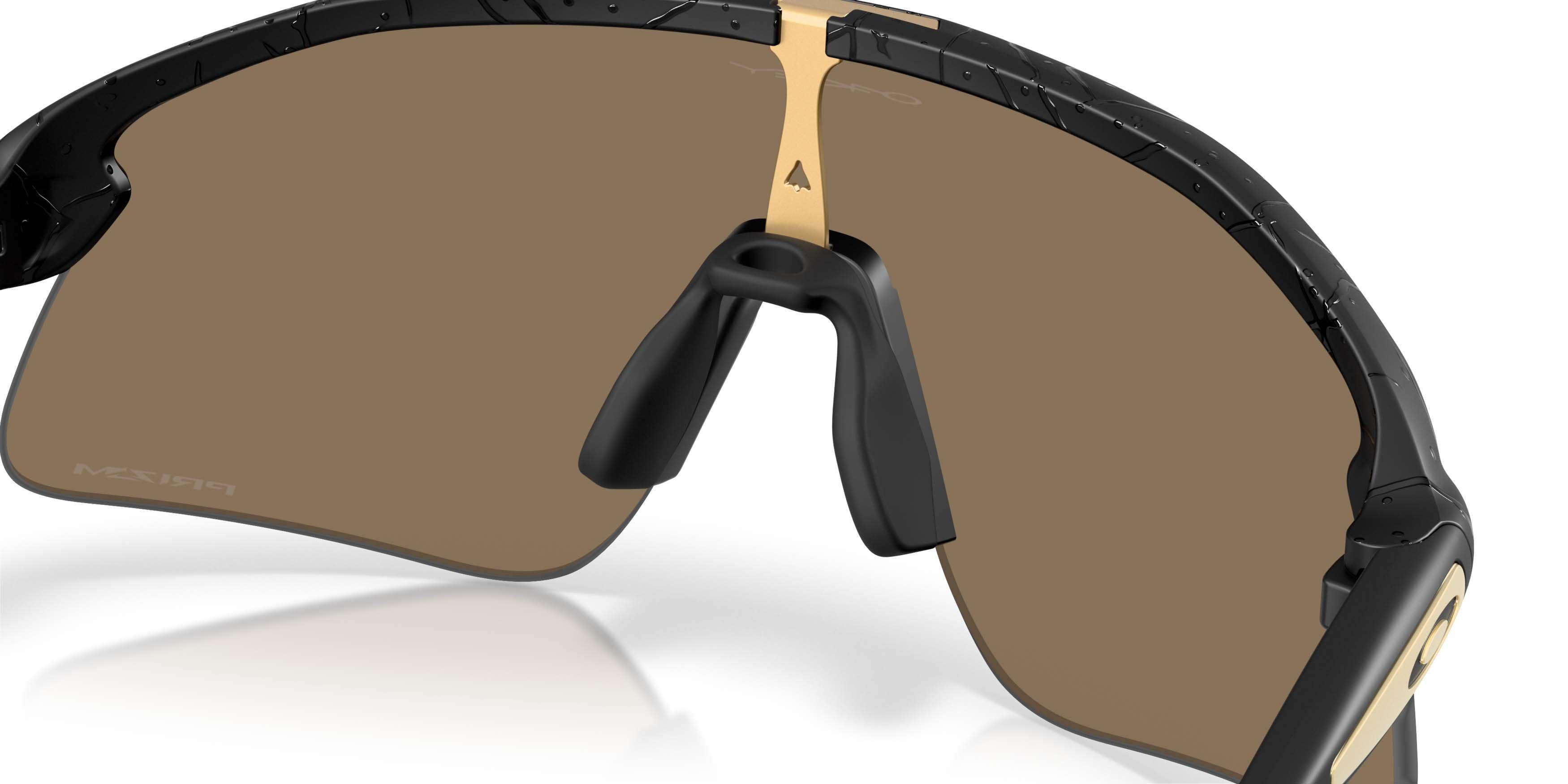 Oakley Stunt Devil Gridiron Collection Prizm 24K Sunglasses &ndash; Matte Black Splatter - BLACK/GOLD Thumbnail View 5