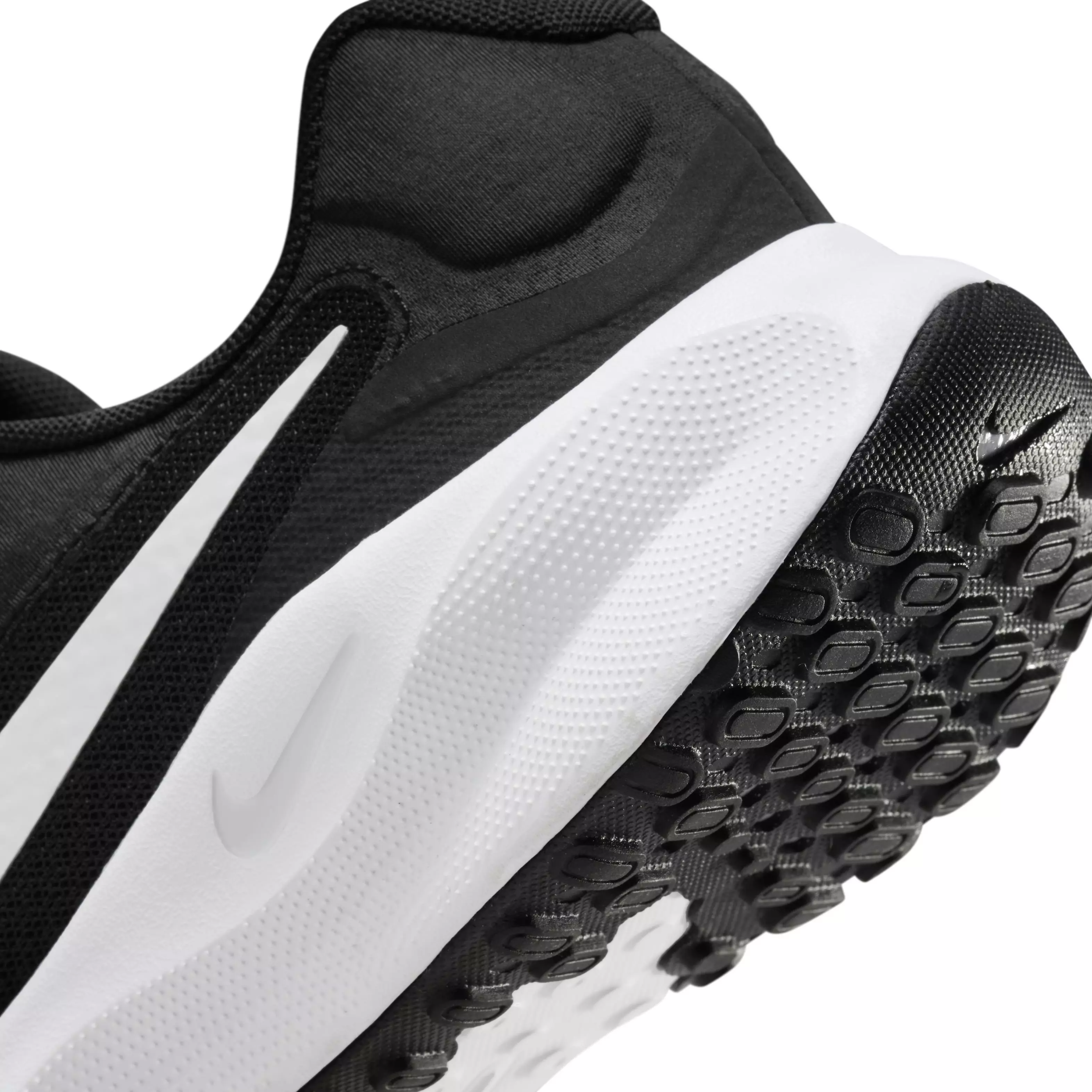 Nike Revolution 7 "Black/White" Men's Running Shoe - BLACK/WHITE