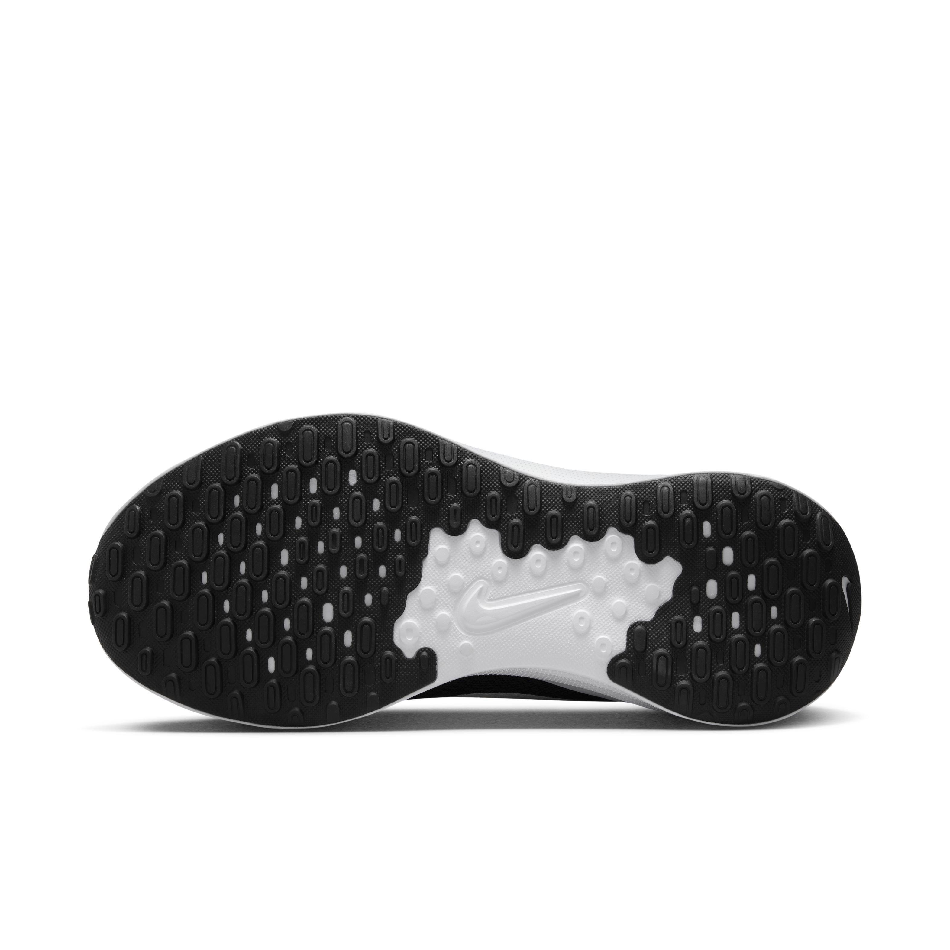 Nike Revolution 7  display picture 1