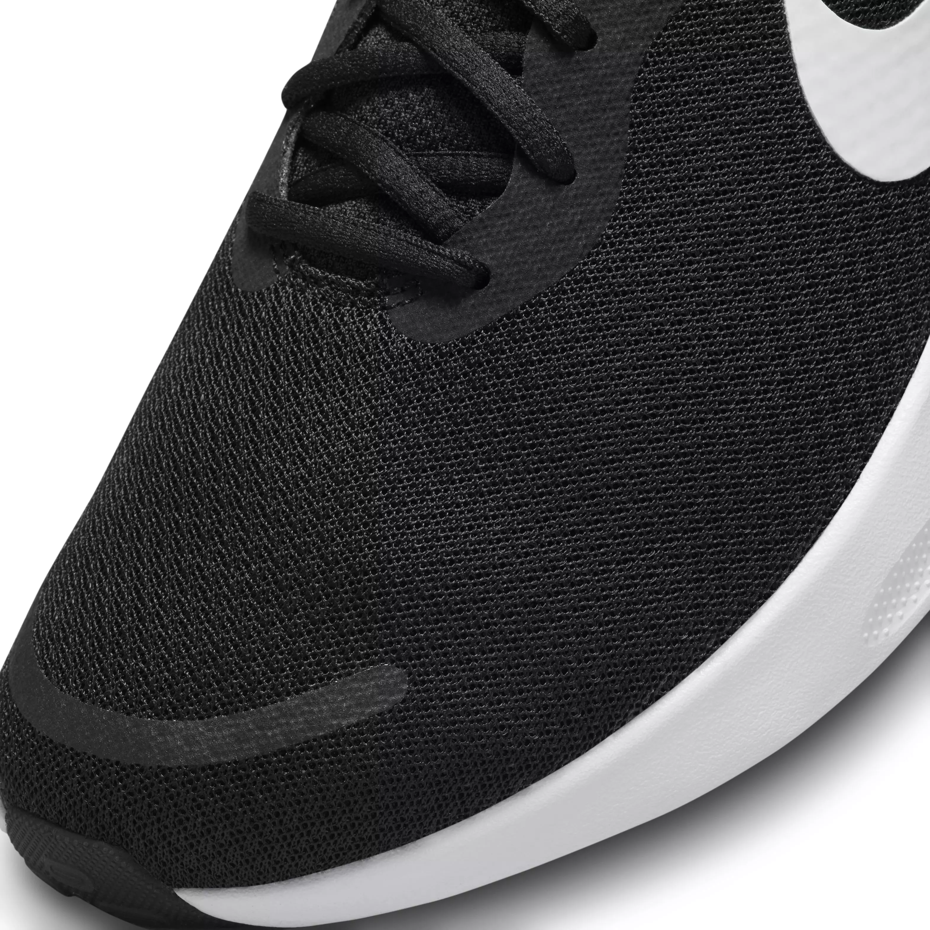 Nike Revolution 7 "Black/White" Men's Wide Running Shoe - BLACK/WHITE