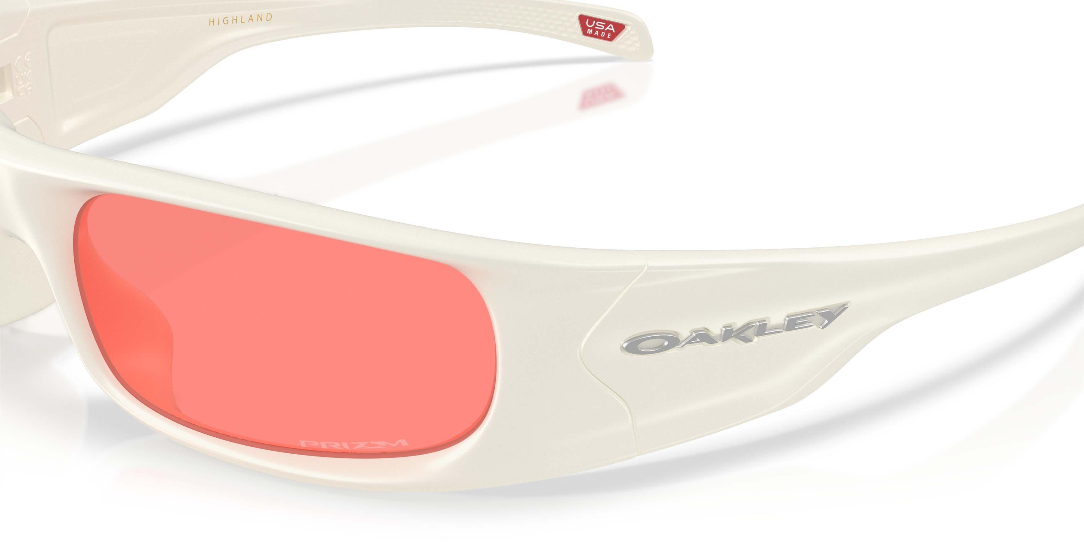 Oakley Highland Players Collection Prizm Peach Sunglasses &ndash; Matte Mist - WHITE/PINK Thumbnail View 4