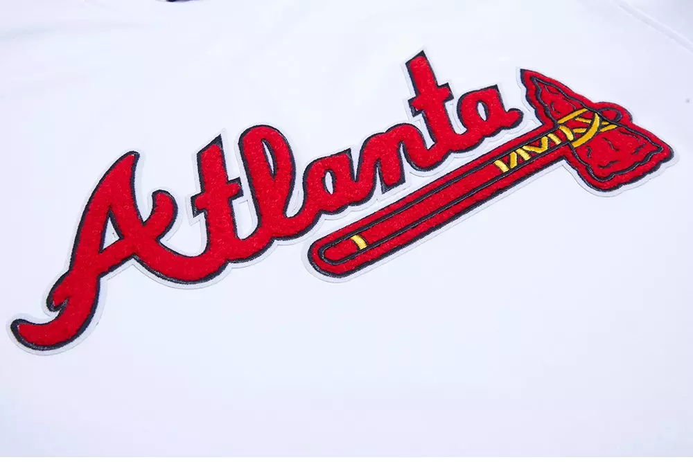 Pro Standard Men's MLB Atlanta Braves Classic Chenille Top - WHITE