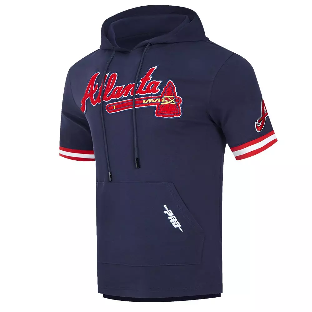 Pro Standard Men's MLB Atlanta Braves Classic Chenille Short Sleeve Pullover Hoodie - NAVY/RED