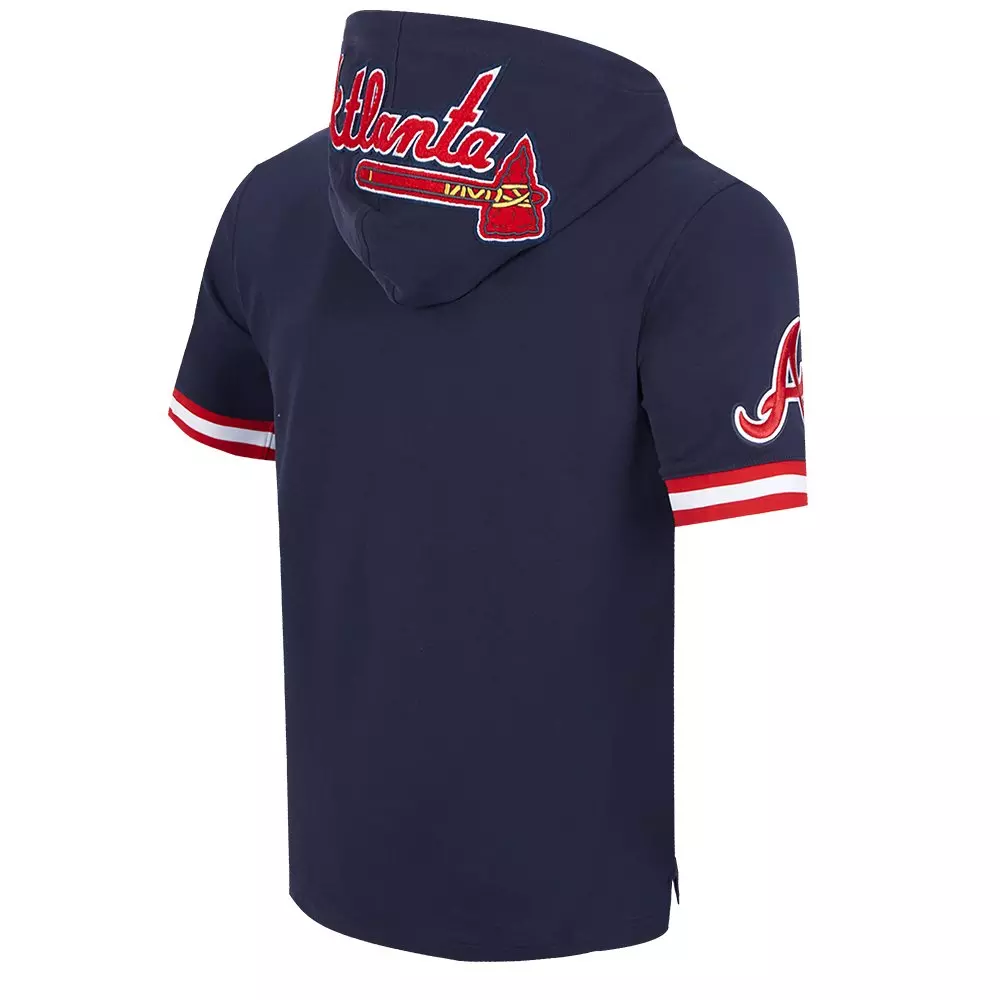Pro Standard Men's MLB Atlanta Braves Classic Chenille Short Sleeve Pullover Hoodie - NAVY/RED