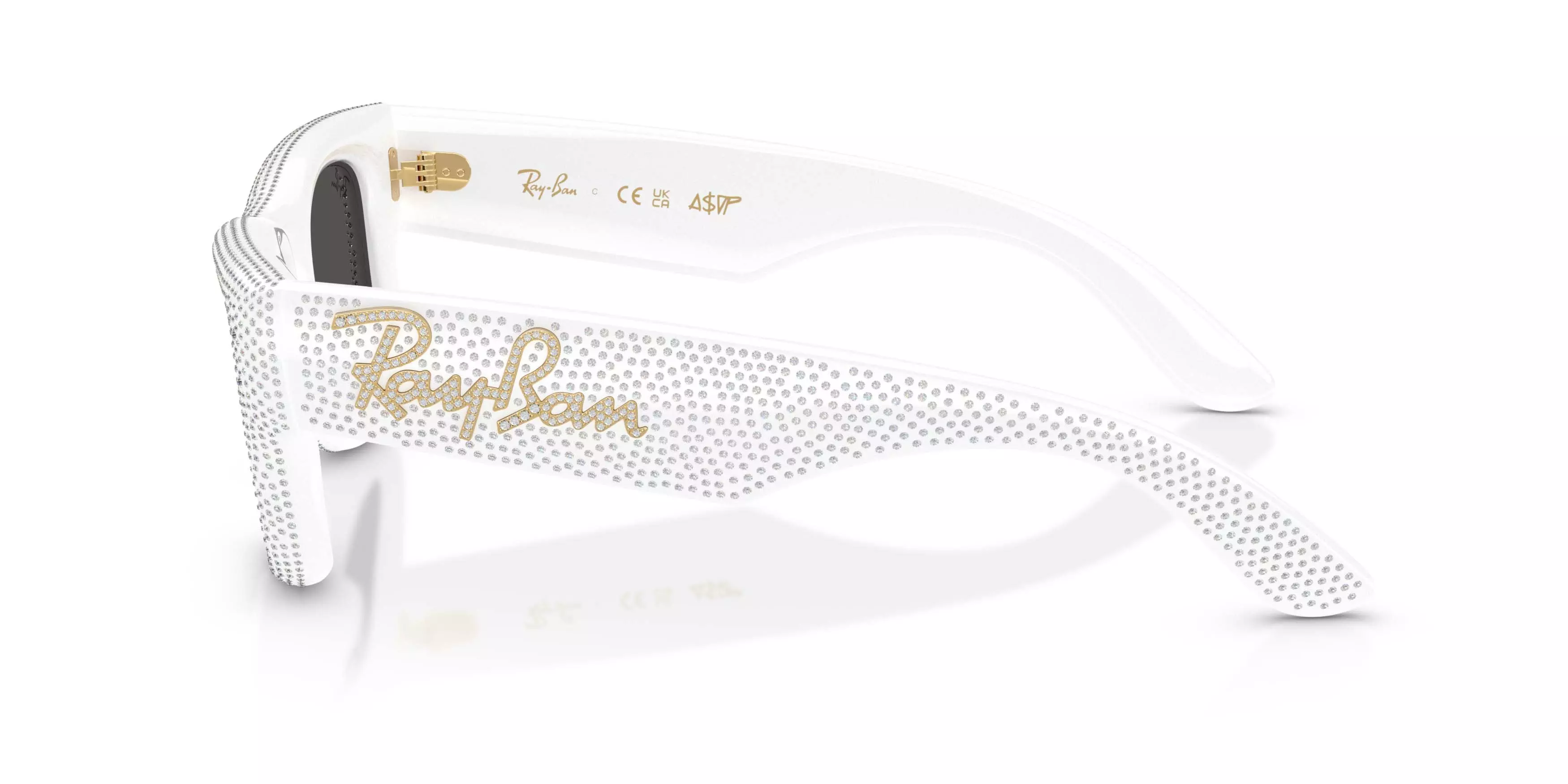 Ray-Ban Wayfarer Puffer Crystal Pav&egrave; Edition Ultra Black Sunglasses &ndash; Polished White & Strass Pave - WHITE/BLACK