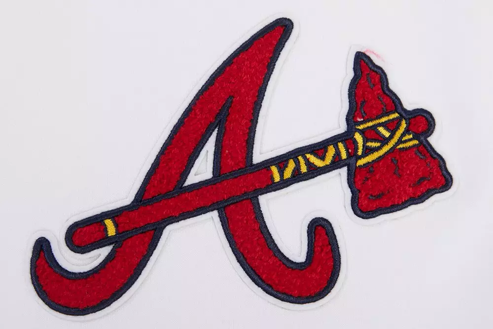 Pro Standard Men's MLB Atlanta Braves Classic Chenille Full-Zip Hooded Jacket - WHITE