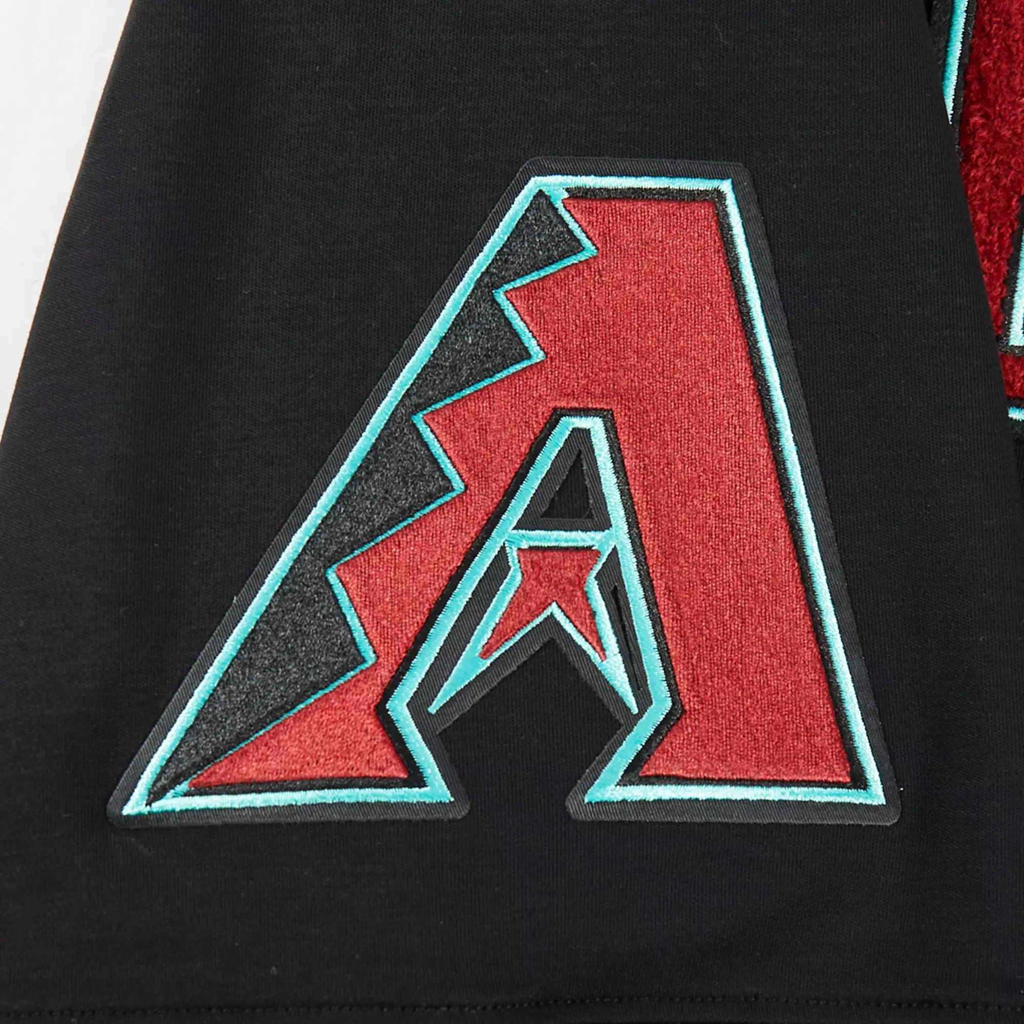 Pro Standard Men's MLB Arizona Diamondbacks Classic Chenille Striped Sleeve Top - BLACK