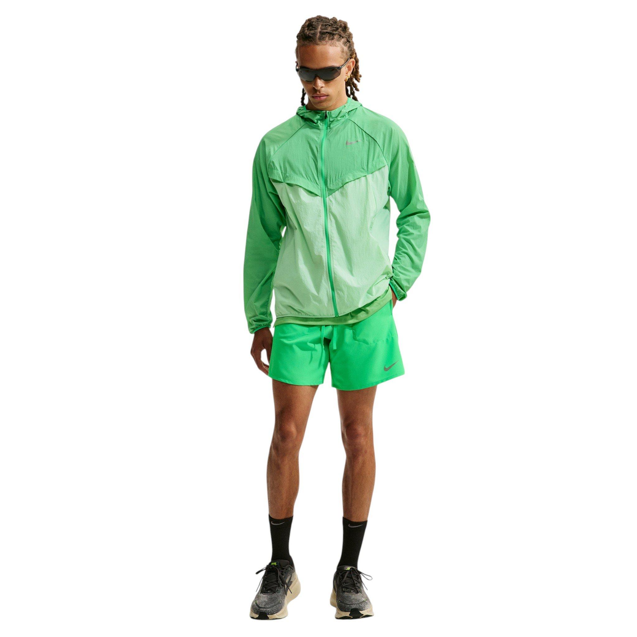 Nike Men's Stride Dri-FIT 7" 2-in-1 Running Shorts - Green - GREEN