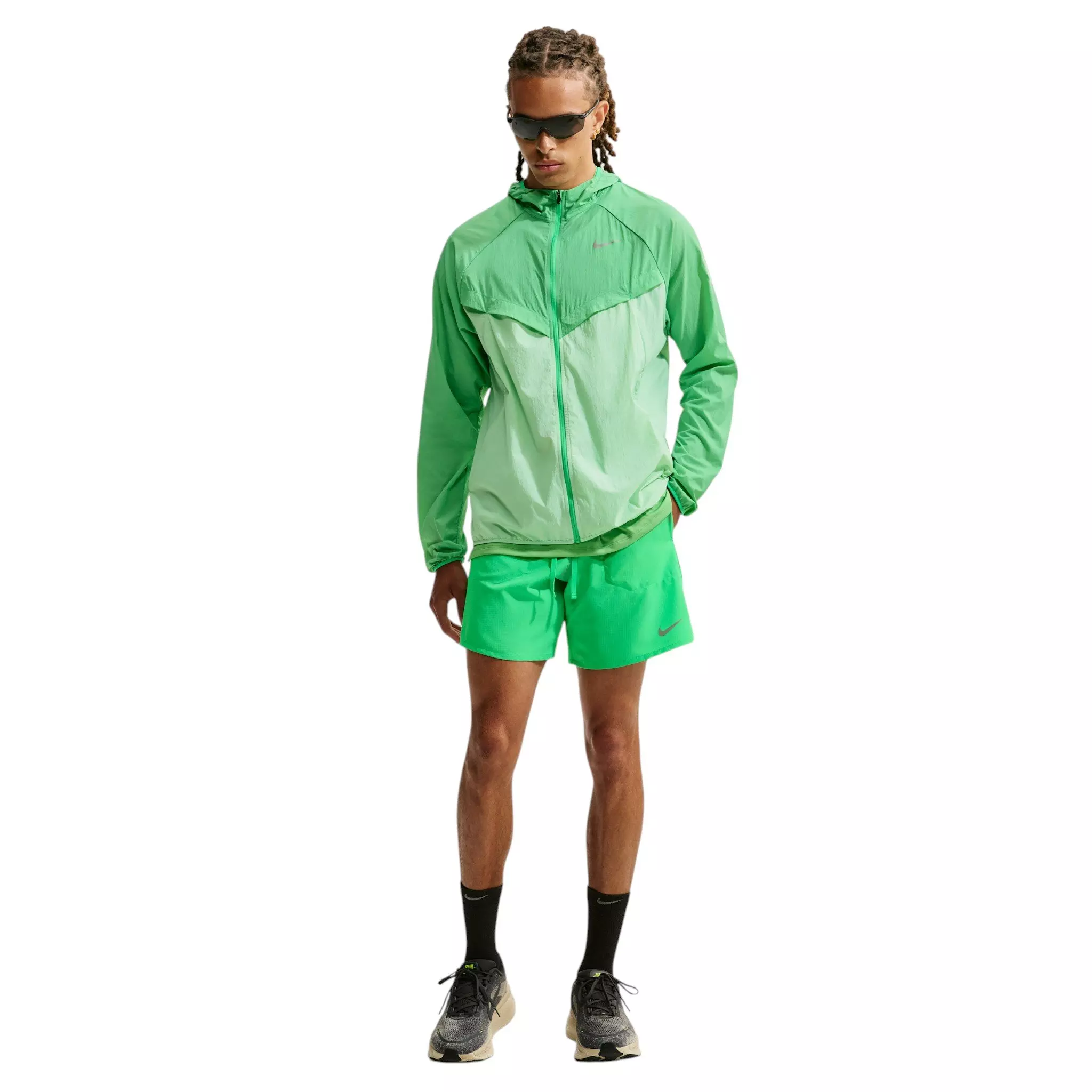 Nike Men's Stride Dri-FIT 7" 2-in-1 Running Shorts - Green - GREEN