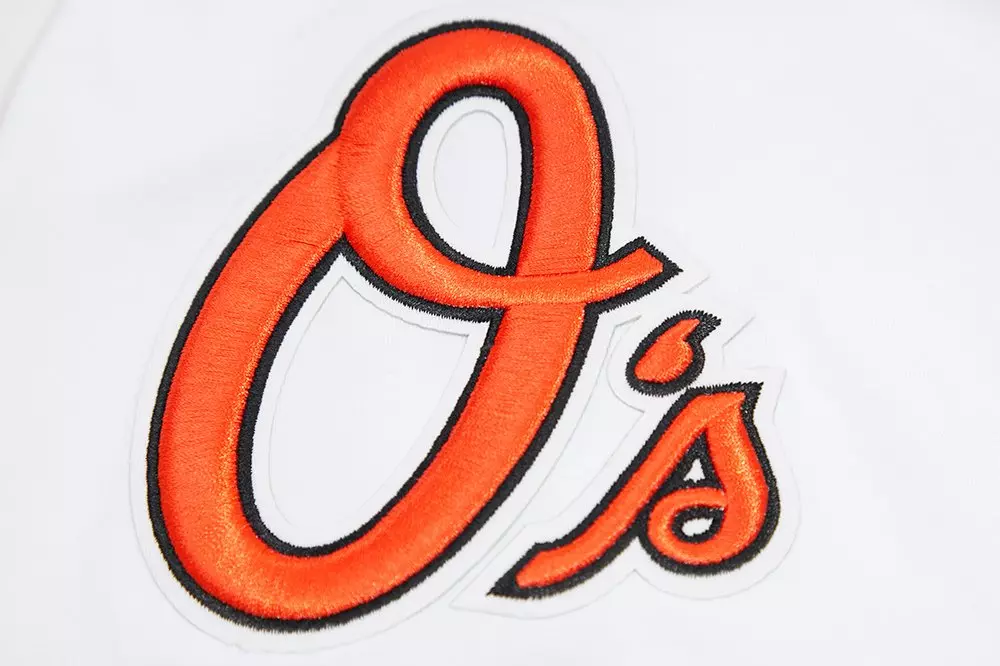 Pro Standard Men's MLB Baltimore Orioles Classic Chenille Top - WHITE