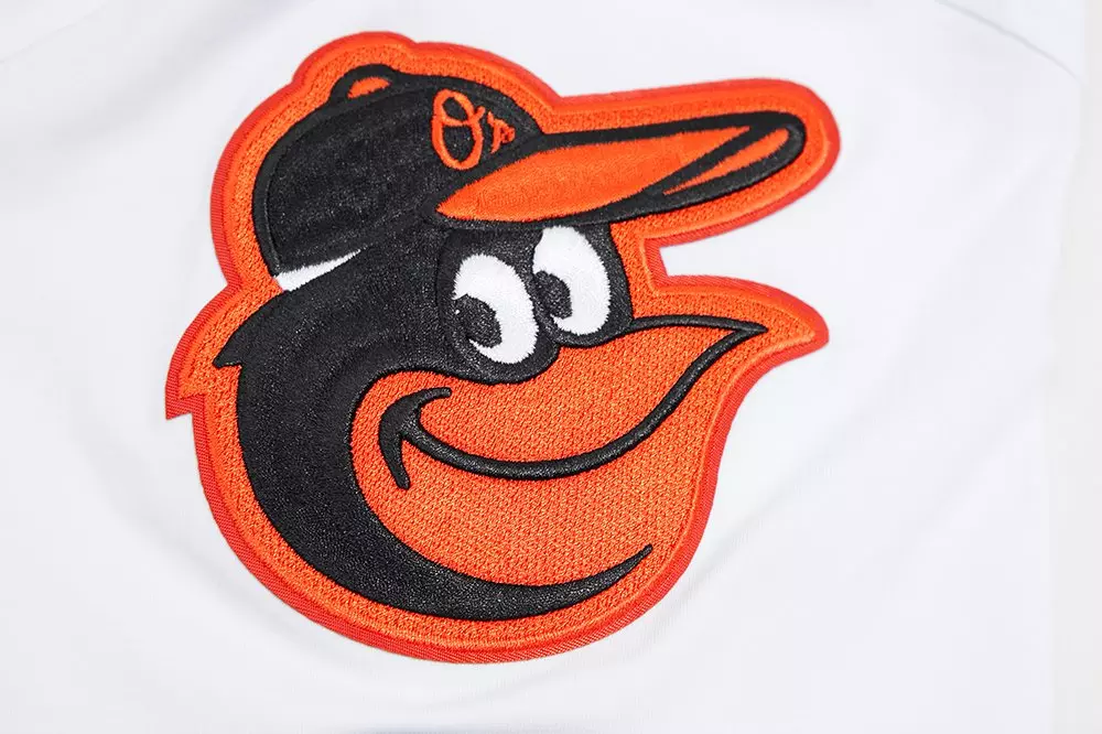 Pro Standard Men's MLB Baltimore Orioles Classic Chenille Top - WHITE