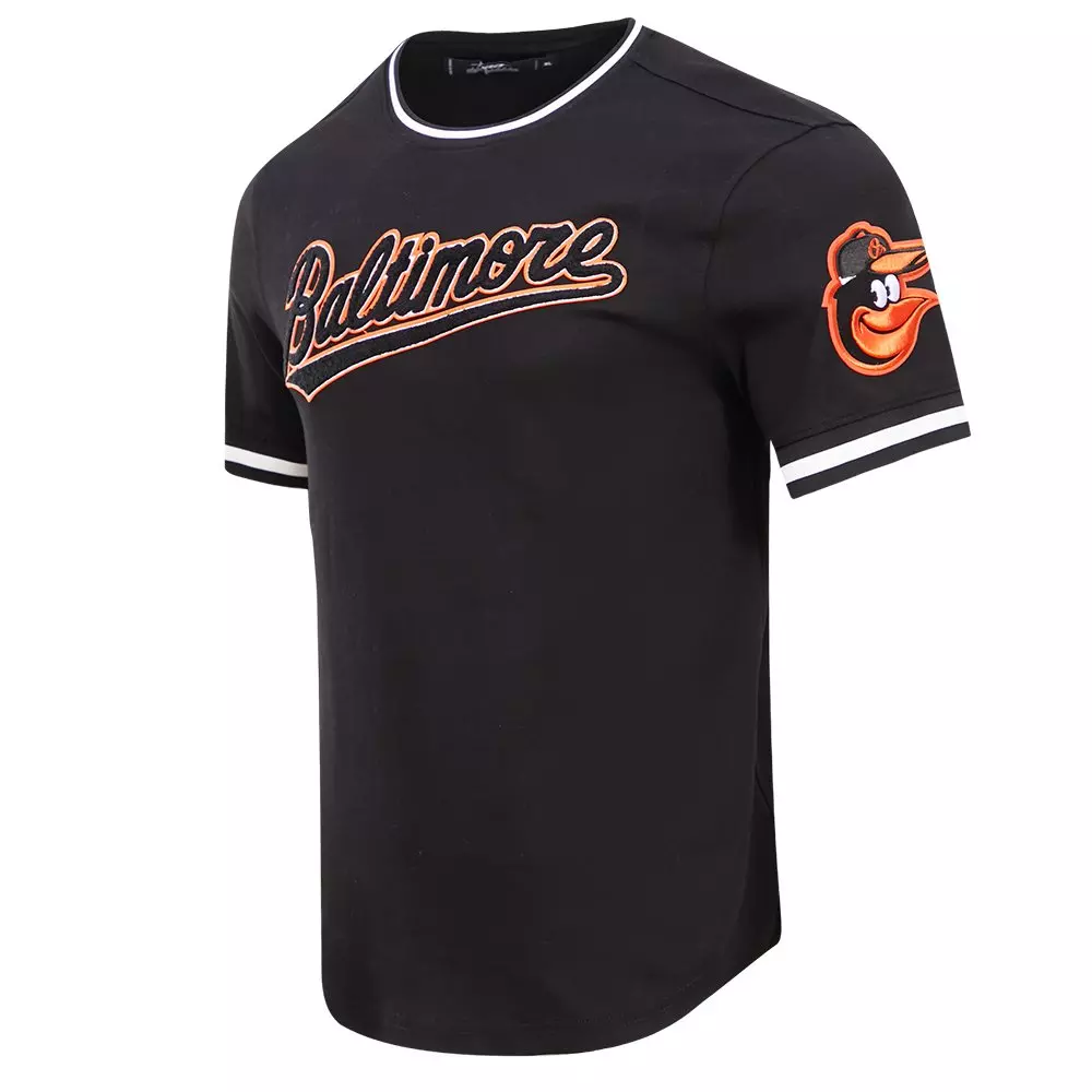 Pro Standard Men's MLB Baltimore Orioles Classic Chenille Striped Sleeve Top - BLACK/ORANGE