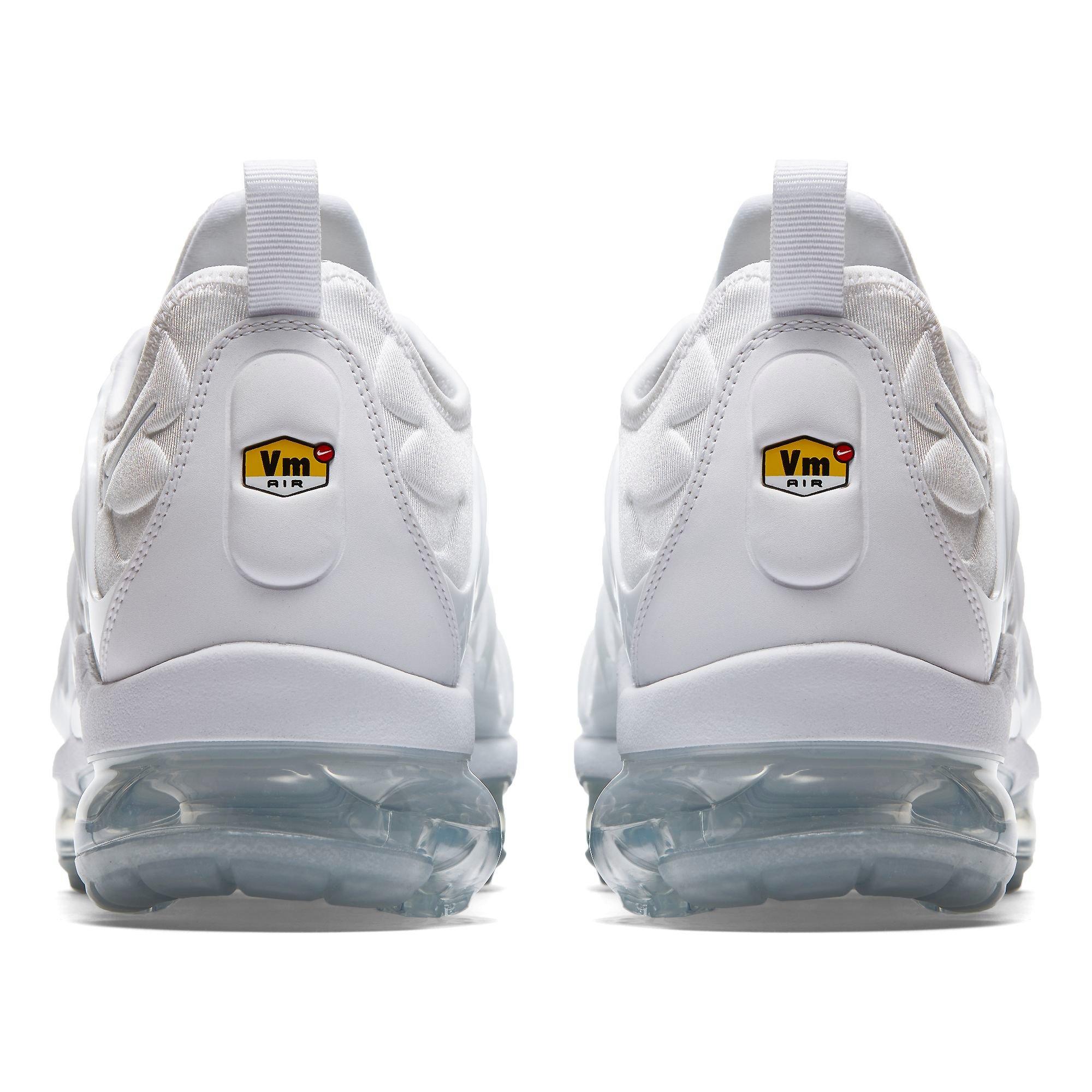 Nike Air VaporMax Plus "White/Pure Platinum" Men's Shoe - WHITE Thumbnail View 5