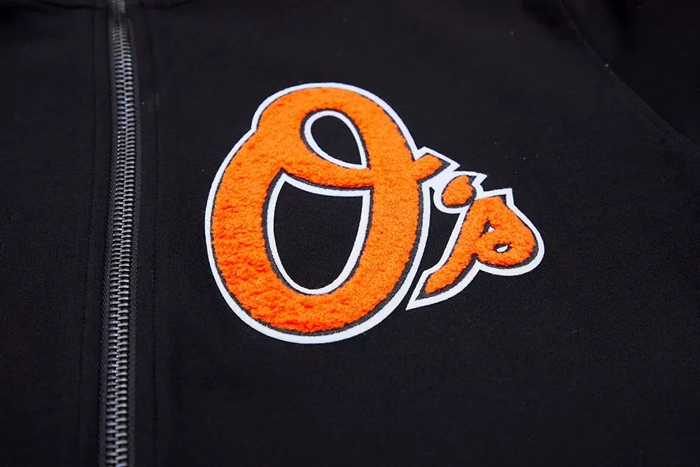 Pro Standard Men's MLB Baltimore Orioles Classic Chenille Full Zip Hooded Jacket - BLACK