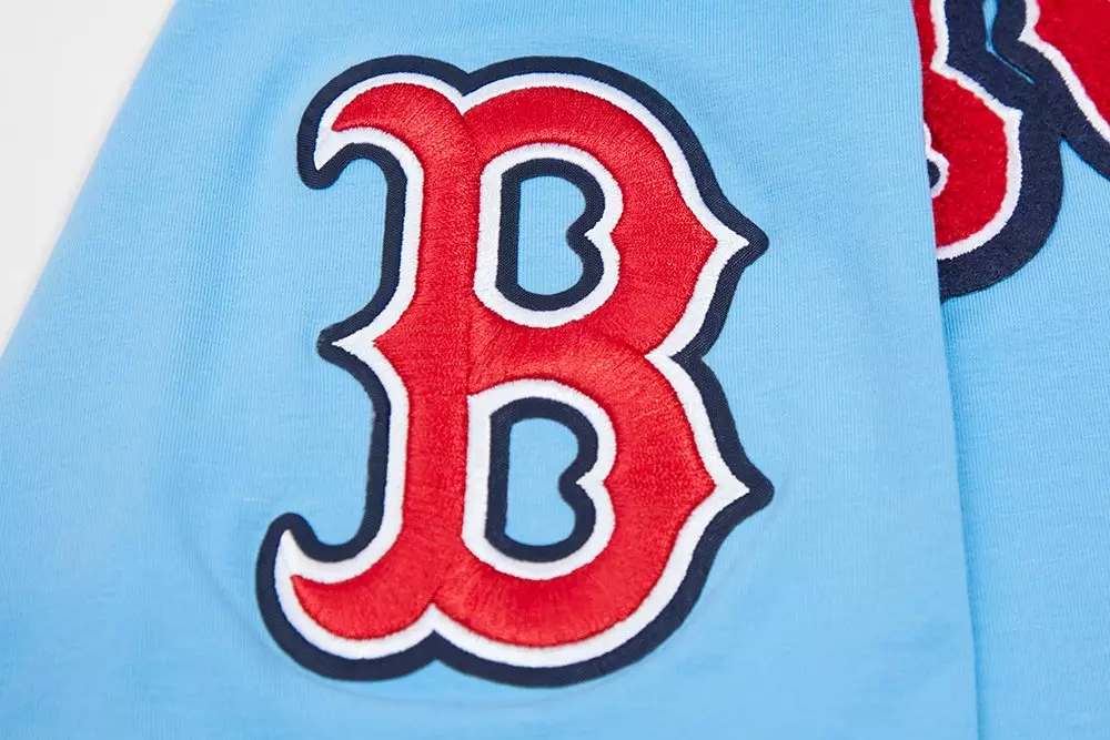 Pro Standard Men's MLB Boston Red Sox Classic Chenille Top - BLUE