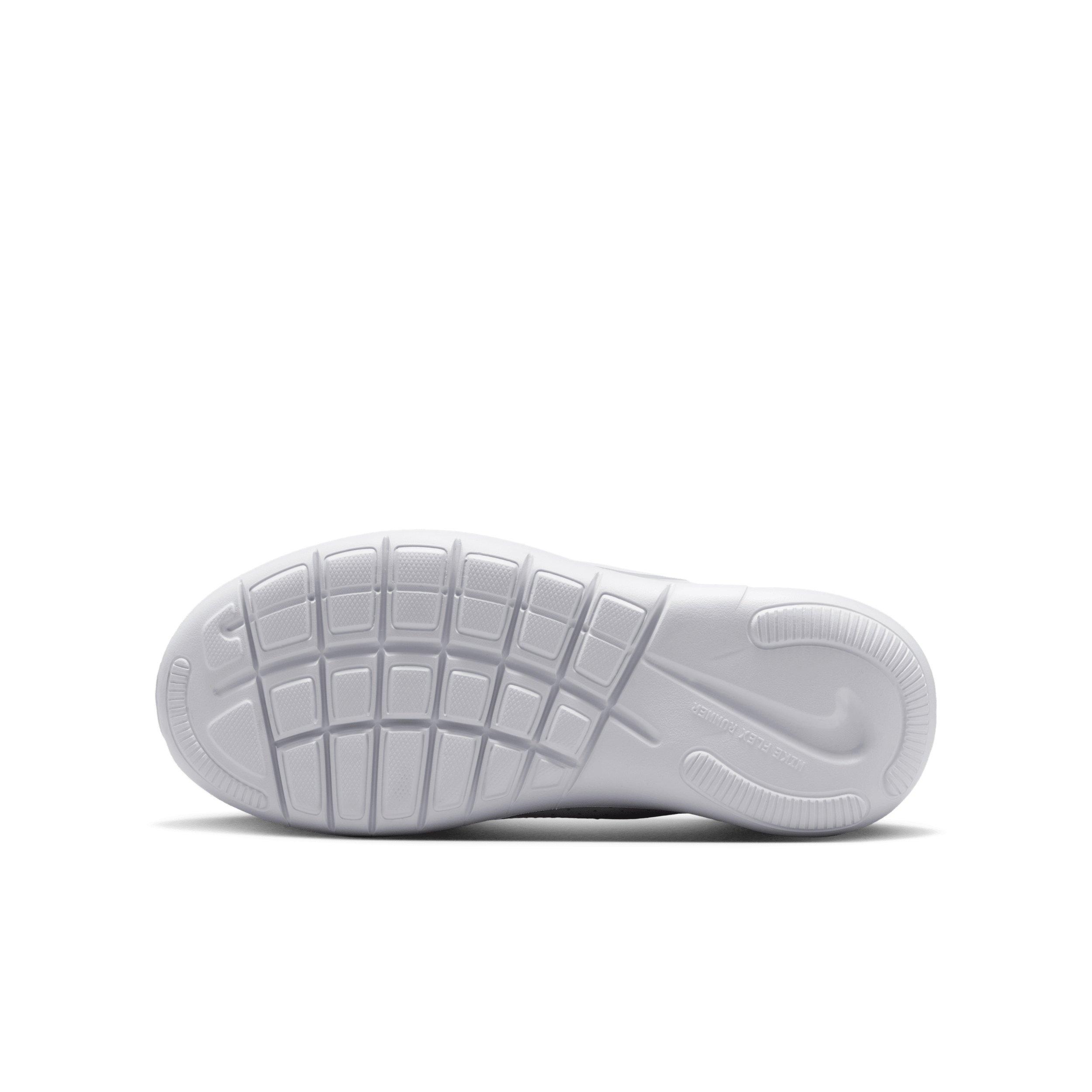 Nike Flex Runner 4 "Barely Green/Photon Dust/White/Light Silver" Grade School Boys' Running Shoe - GREEN/DUST/WHITE/LT SILVER