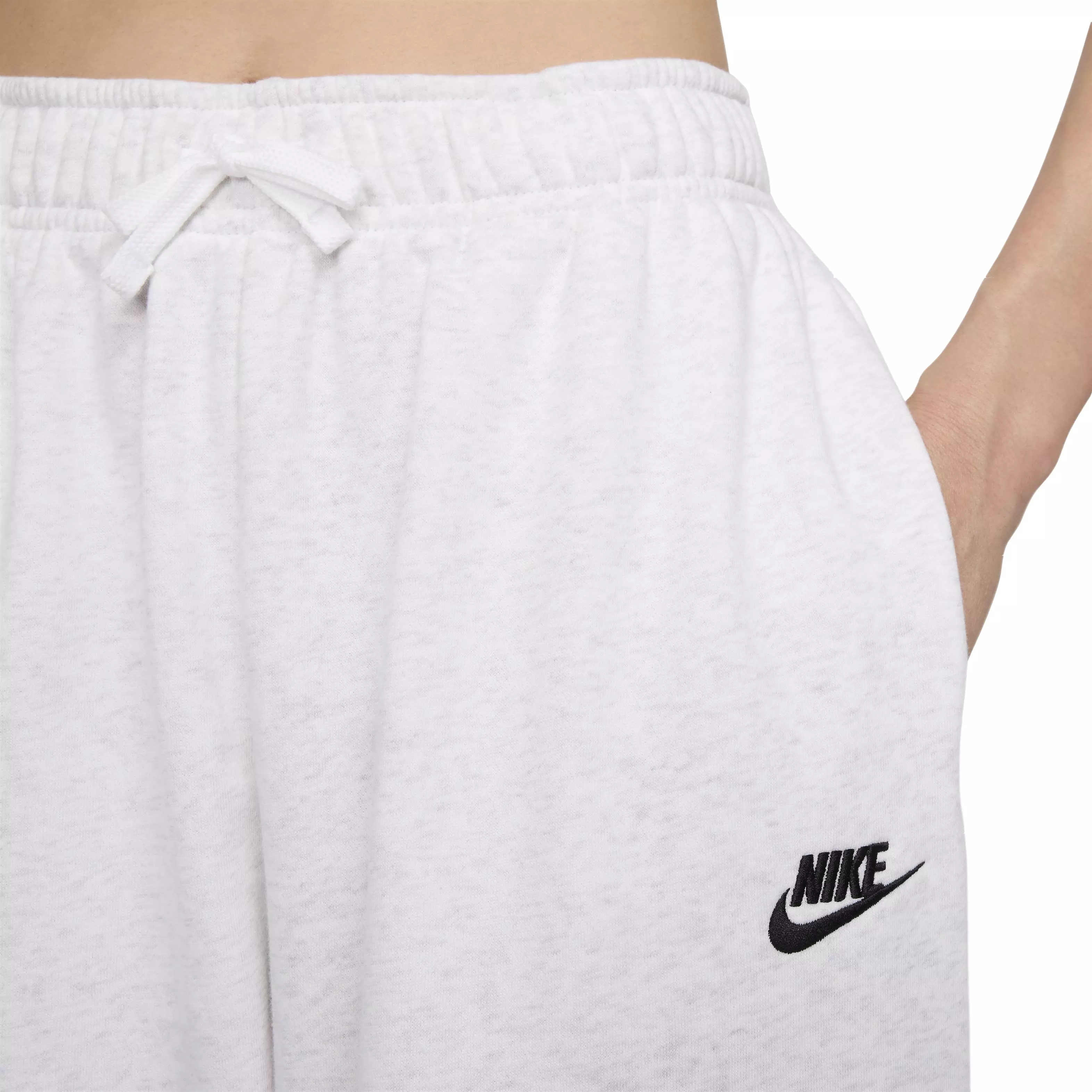 Nike Women's Sportswear Club Fleece Mid-Rise Oversized Sweatpants - WHITE