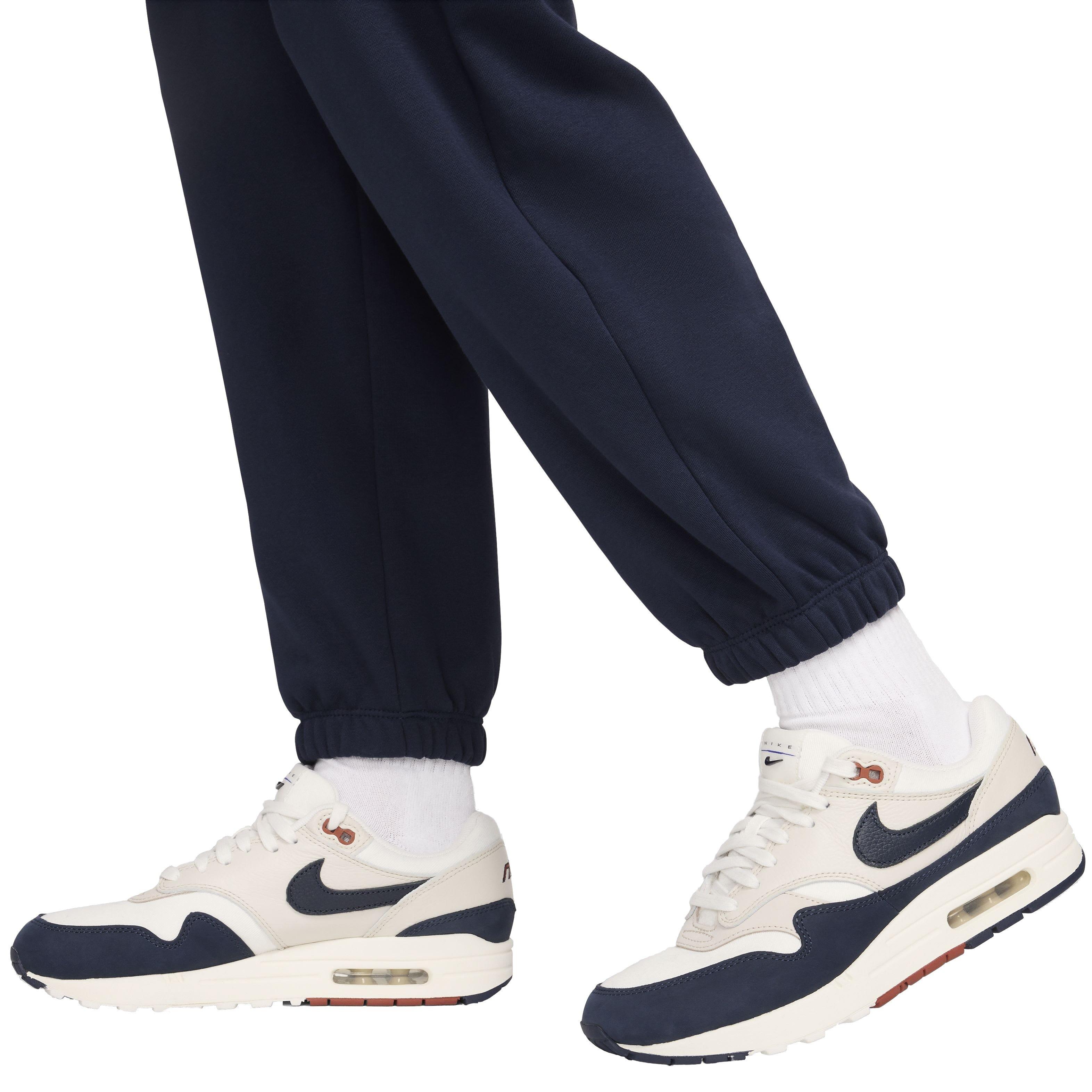 Nike Women's Sportswear Club Fleece Mid-Rise Oversized Cargo Sweatpants - Blue - BLUE Thumbnail View 5