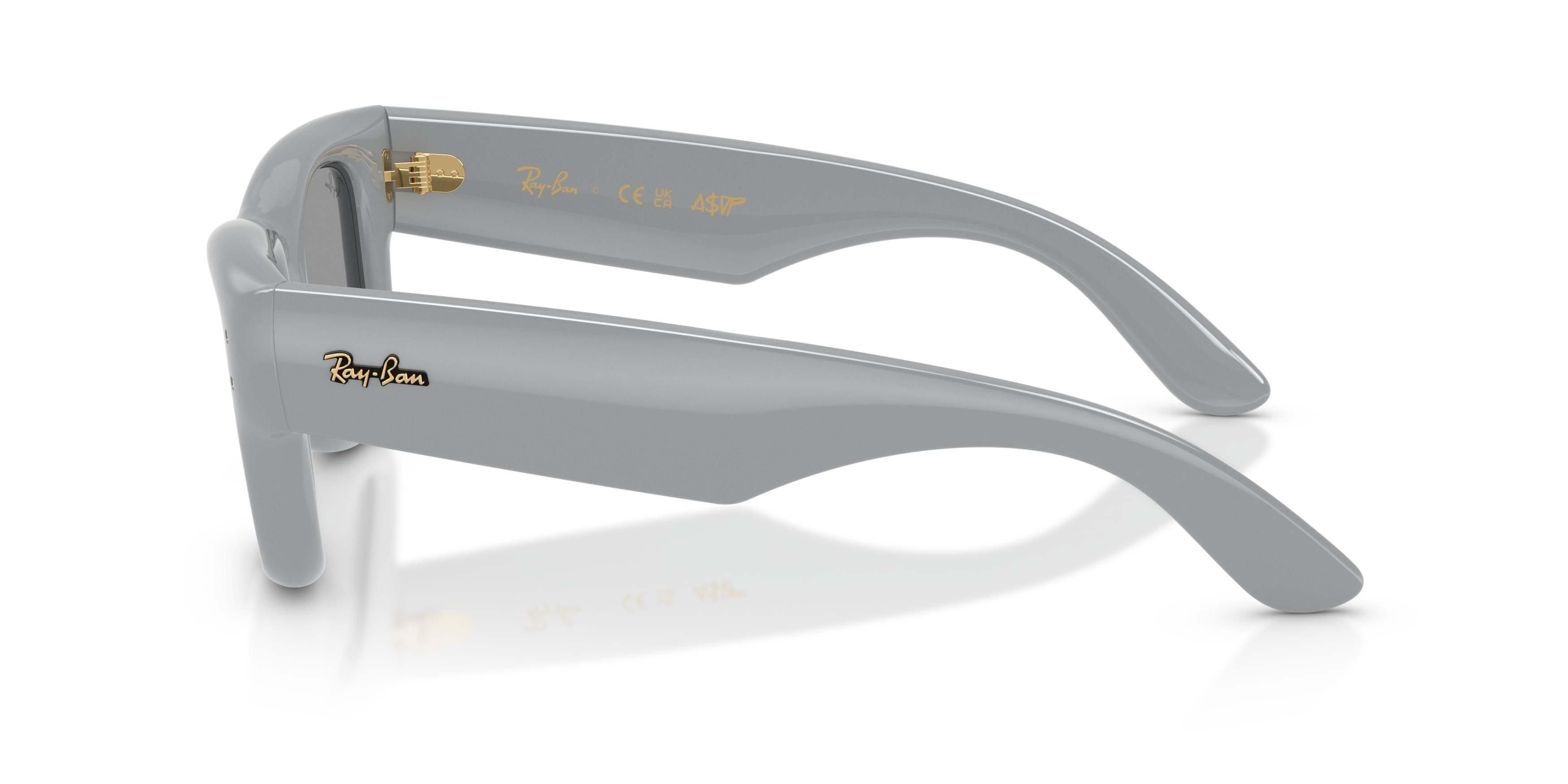 Ray-Ban Wayfarer Puffer Grey Sunglasses &ndash; Polished Solid Grey - GREY Thumbnail View 6