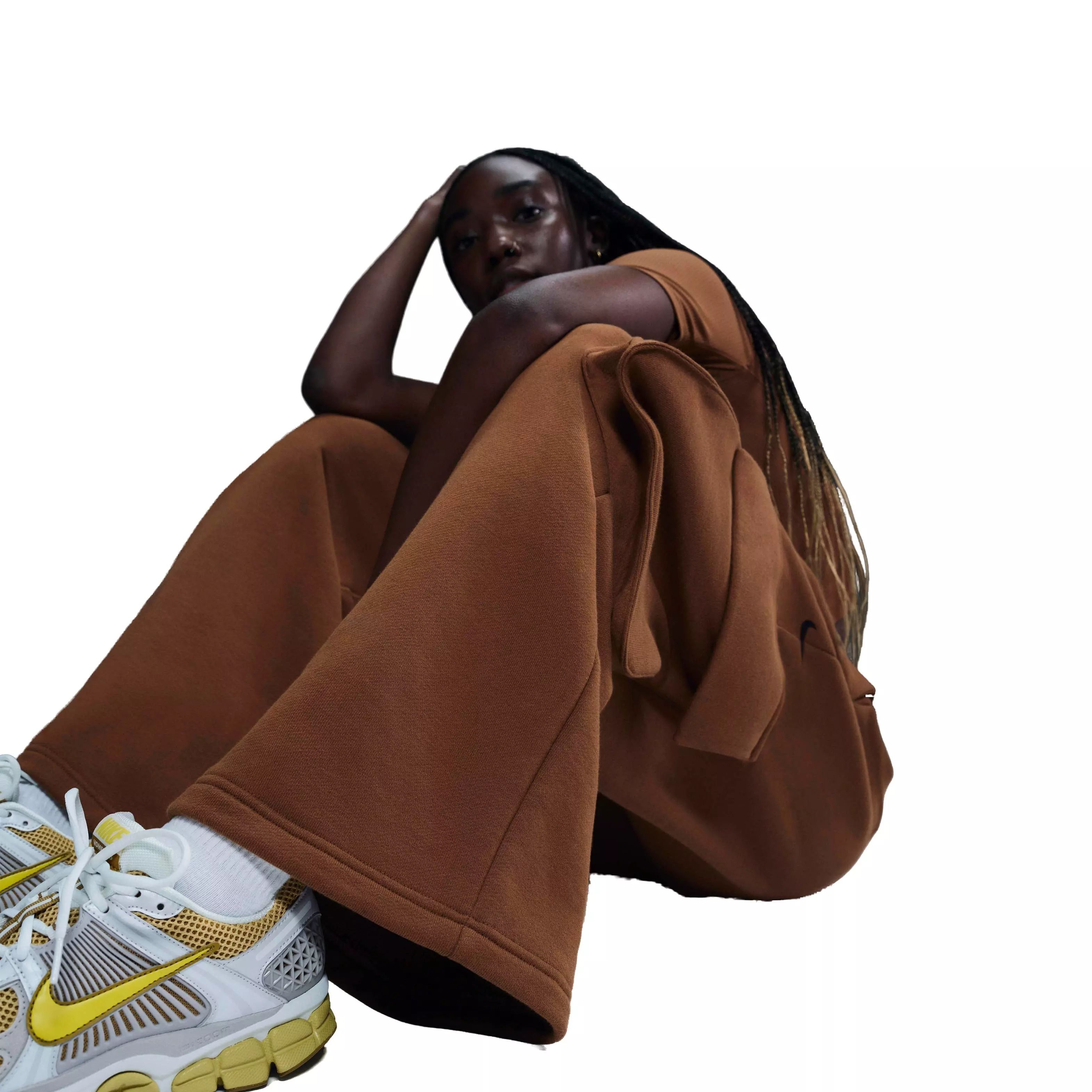 Nike Women's Sportswear Low-Rise Oversized French Terry Open-Hem Pants - BROWN