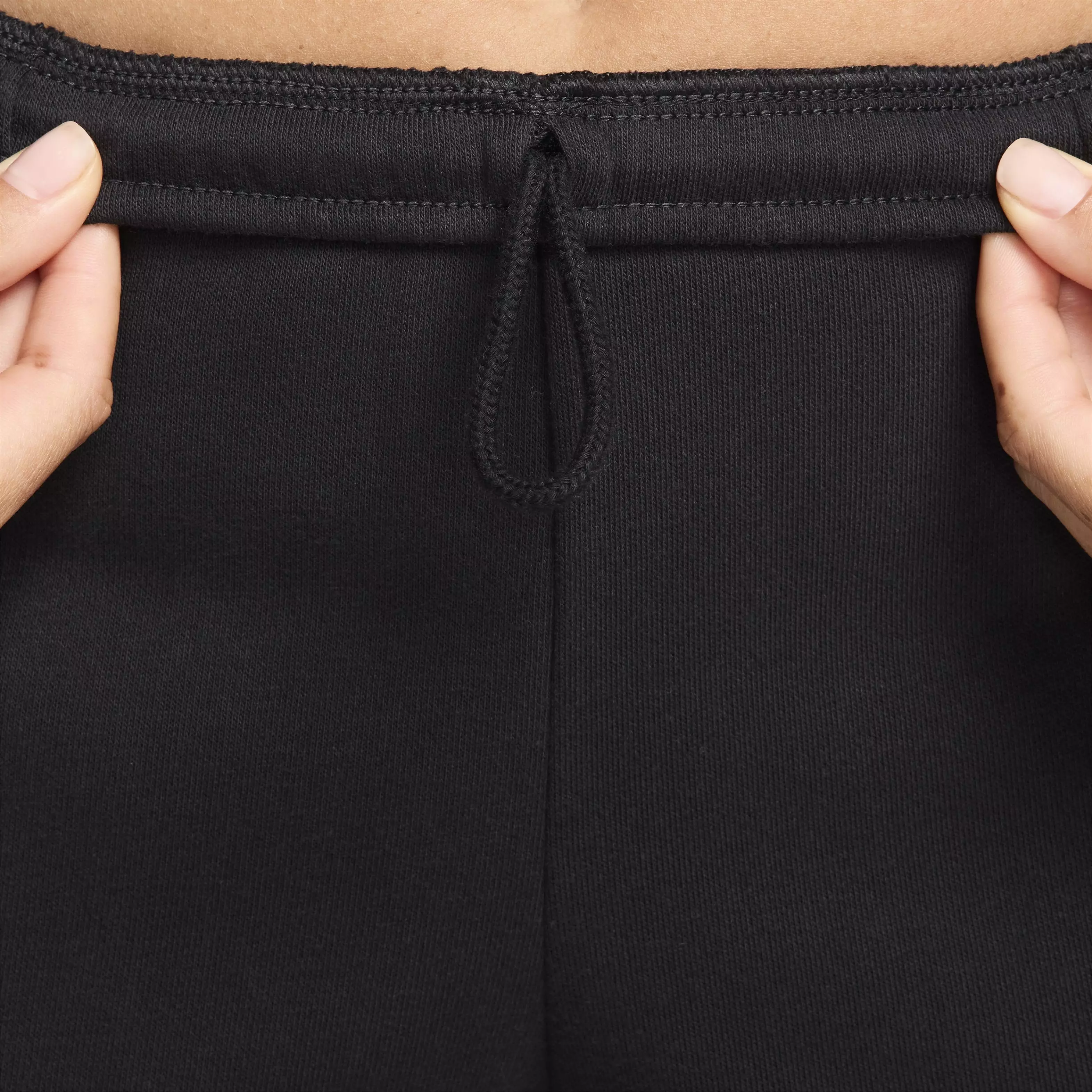 Nike Women's Sportswear Chill Terry Mid-Rise French Terry Open-Hem Sweatpants - BLACK