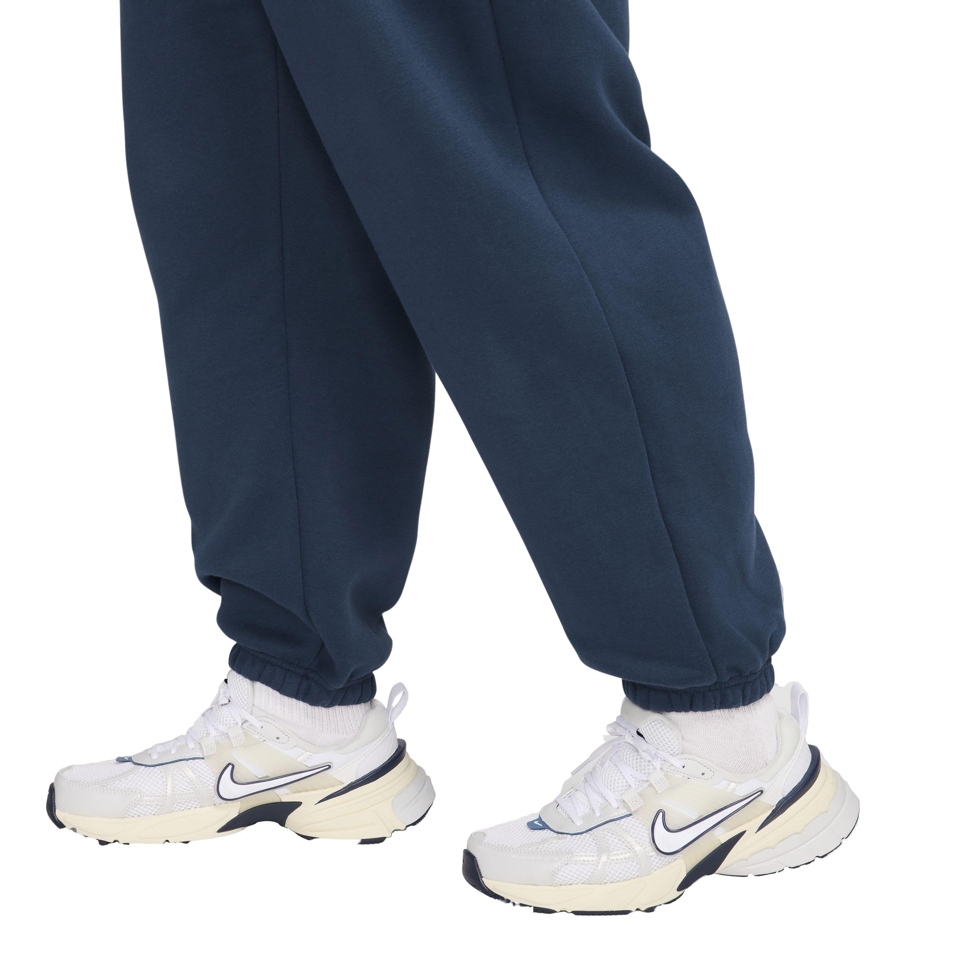Nike Women's Sportswear Phoenix Fleece Oversized High-Waisted Sweatpants - BLUE Thumbnail View 6