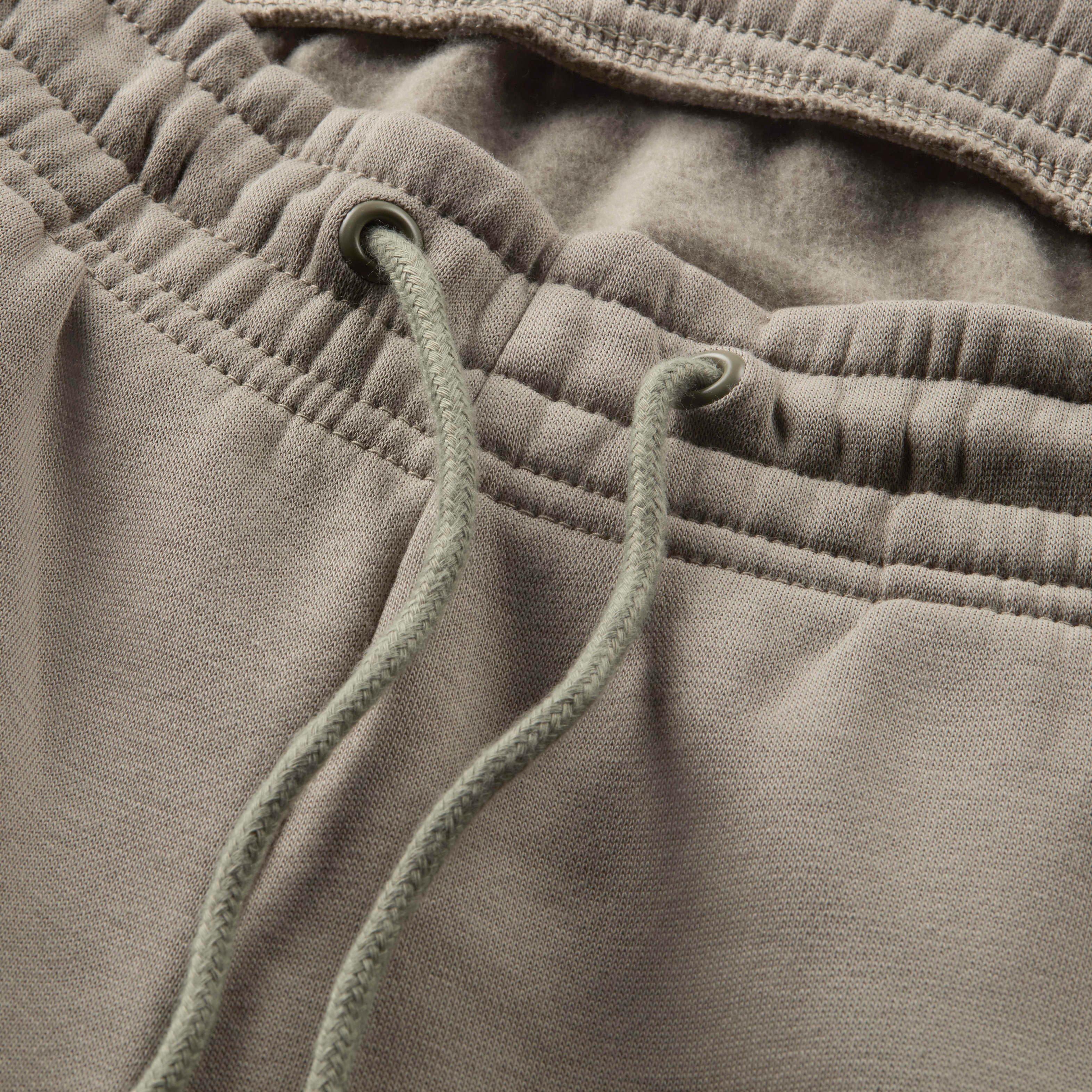 Nike Women's Sportswear Phoenix Fleece Mid-Rise Sweatpants - LT ARMY GREEN Thumbnail View 8