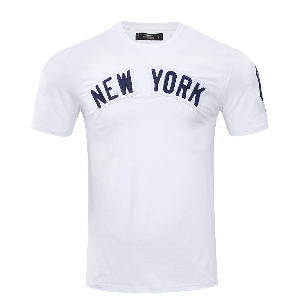 Pro Standard Men's MLB New York Yankees Classic Chenille Top - WHITE Thumbnail View 1
