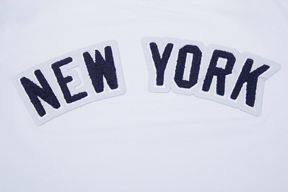 Pro Standard Men's MLB New York Yankees Classic Chenille Top - WHITE Thumbnail View 5