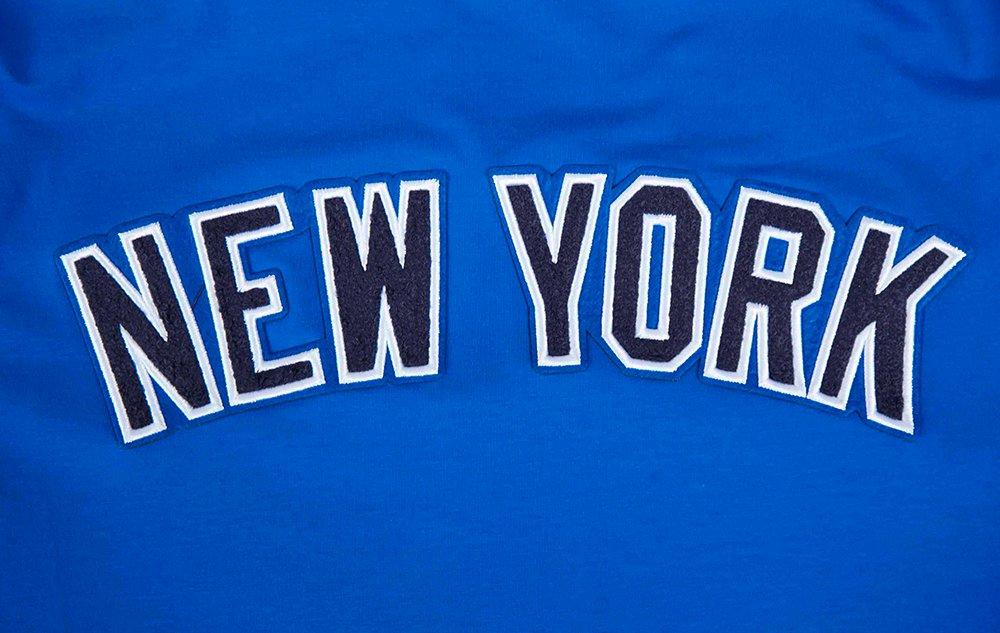 Pro Standard Men's MLB New York Yankees Classic Chenille Top - ROYAL