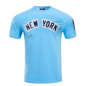 Pro Standard Men's MLB New York Yankees Classic Chenille Top