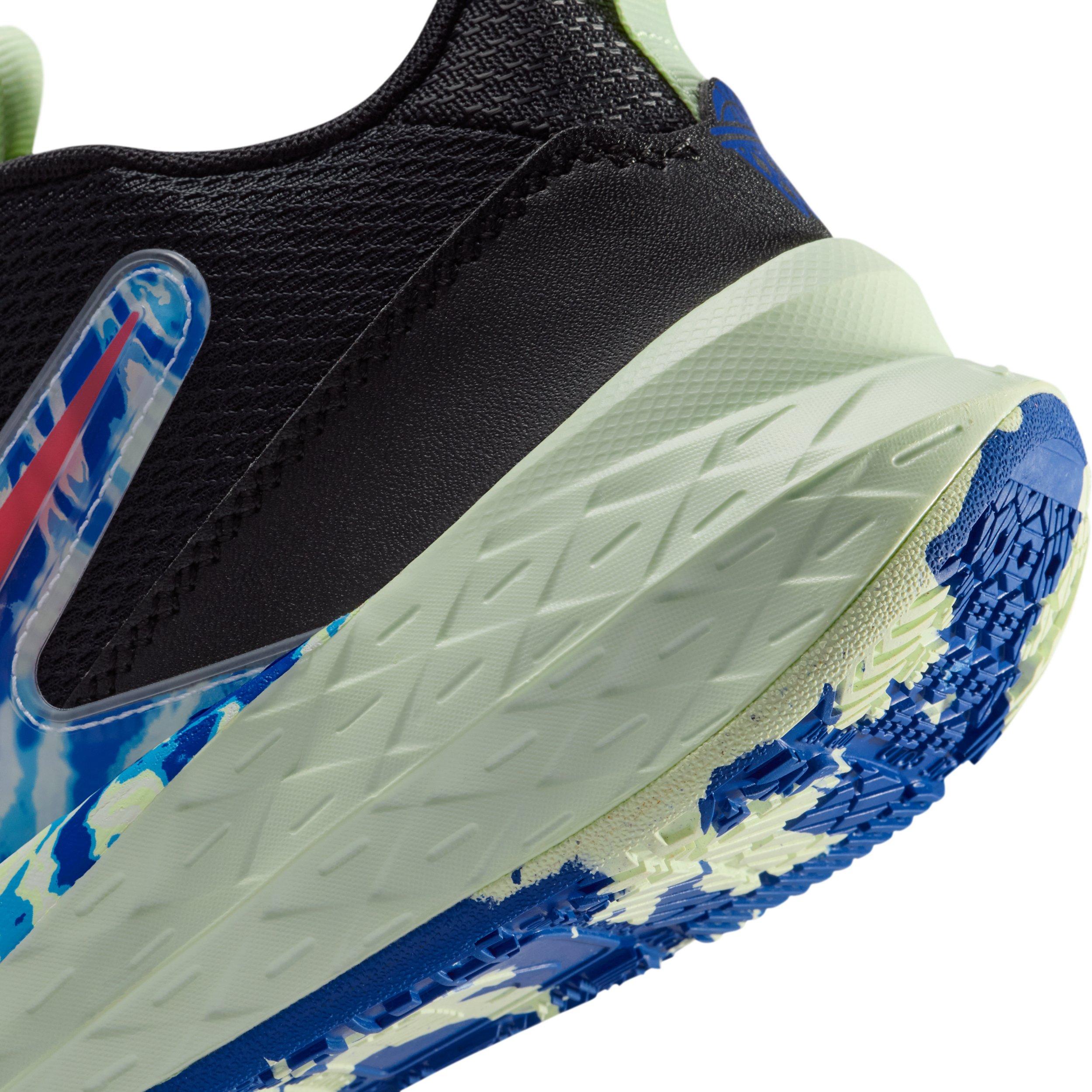 Nike Team Hustle D 12 "Black/Game Royal/Volt Tint/Bright Crimson" Grade School Boys' Basketball Shoe - BLACK/ROYAL/VOLT/CRIMSON