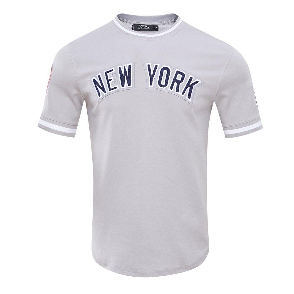 Pro Standard Men's MLB New York Yankees Classic Chenille Striped Sleeve Top - GREY Thumbnail View 1