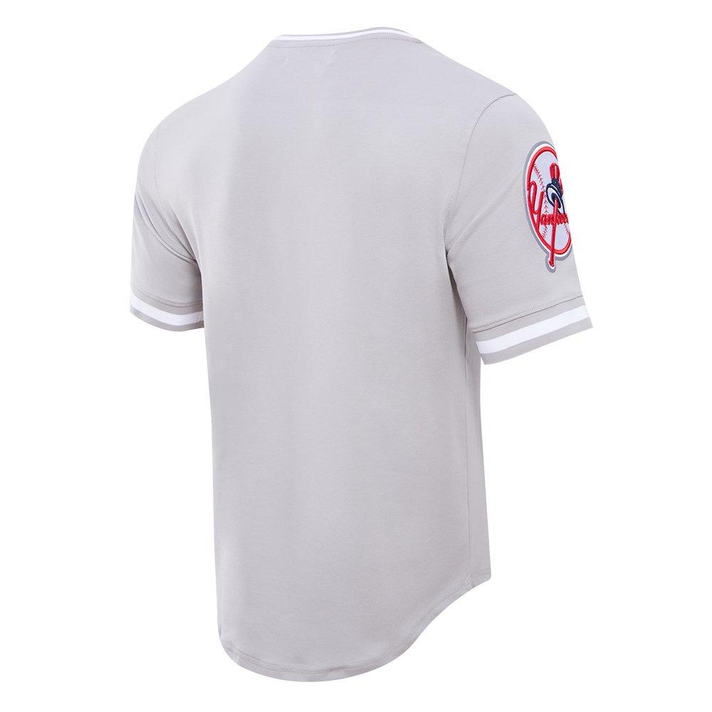 Pro Standard Men's MLB New York Yankees Classic Chenille Striped Sleeve Top - GREY Thumbnail View 4
