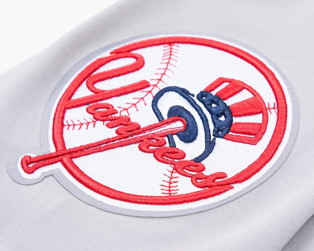 Pro Standard Men's MLB New York Yankees Classic Chenille Striped Sleeve Top - GREY Thumbnail View 6