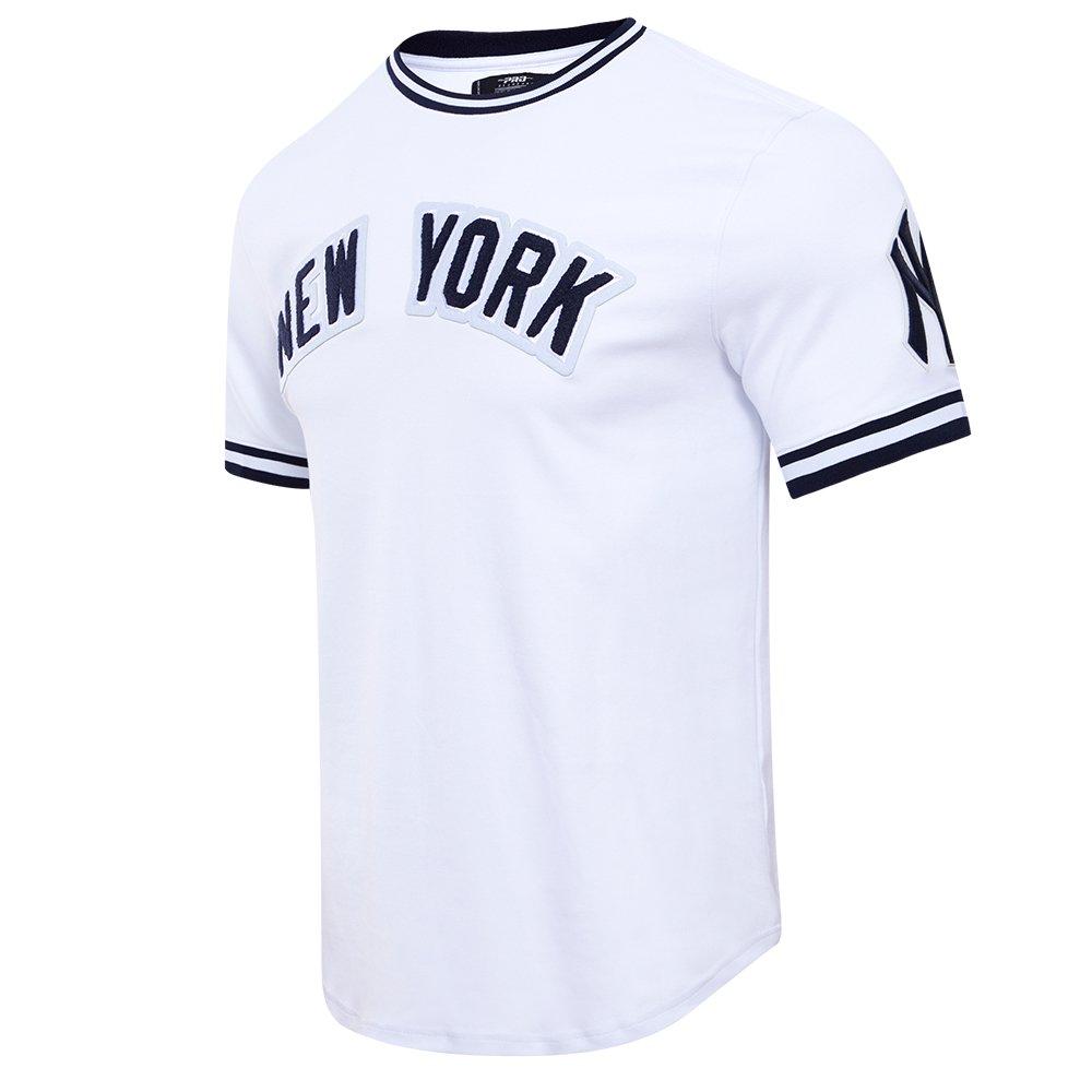 Pro Standard Men's MLB New York Yankees Classic Chenille Striped Sleeve Top - WHITE Thumbnail View 3